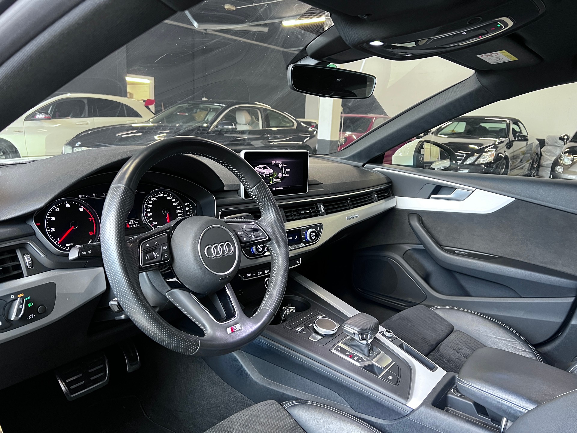 AUDI A5 Sportback 2.0 TFSI Sport quattro S-tronic-image-11