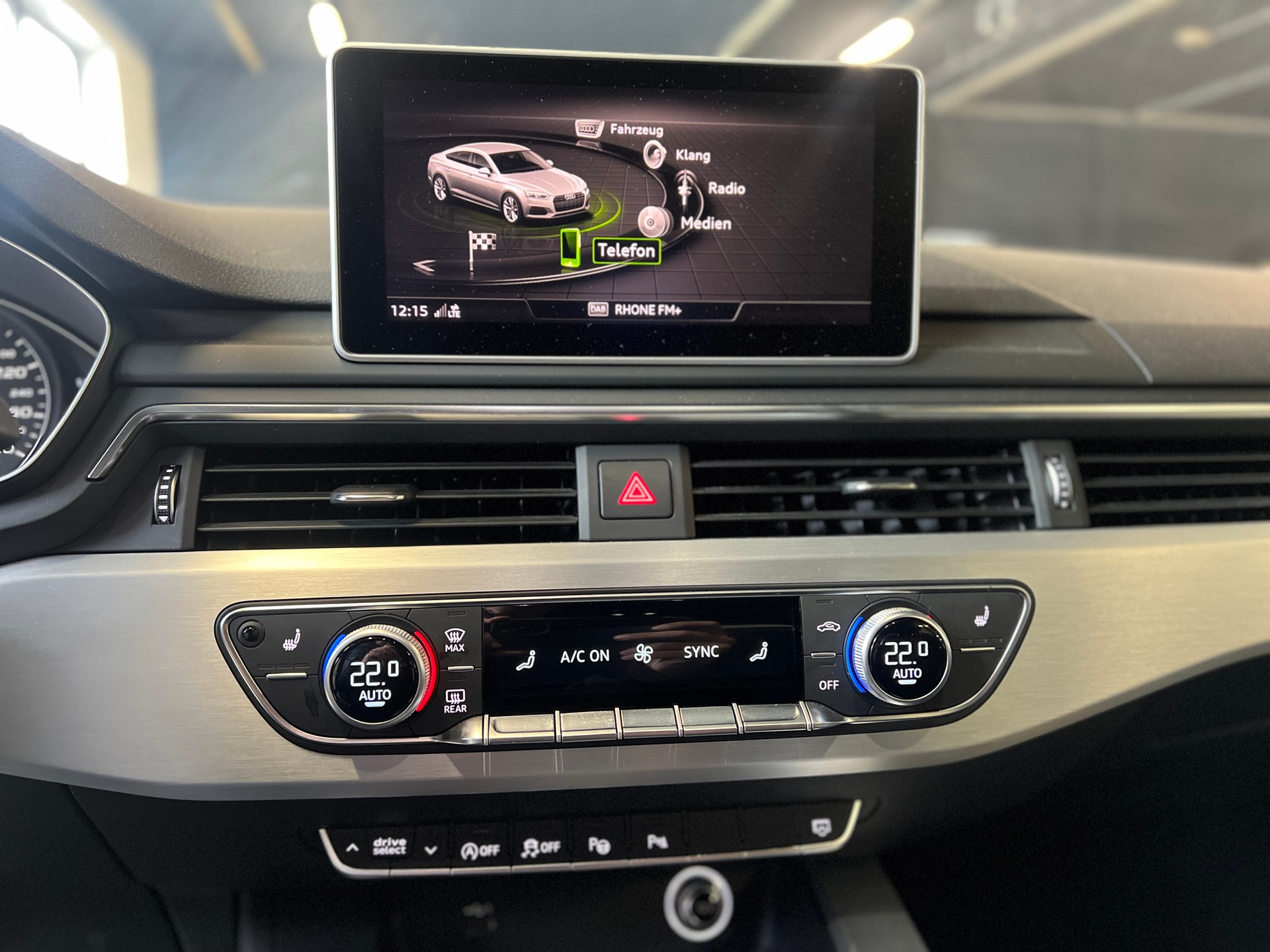 AUDI A5 Sportback 2.0 TFSI Sport quattro S-tronic-image-13