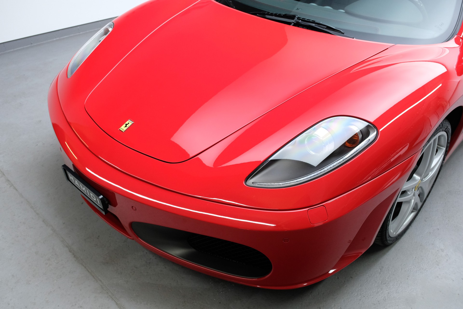 FERRARI F430-showroom-element-3