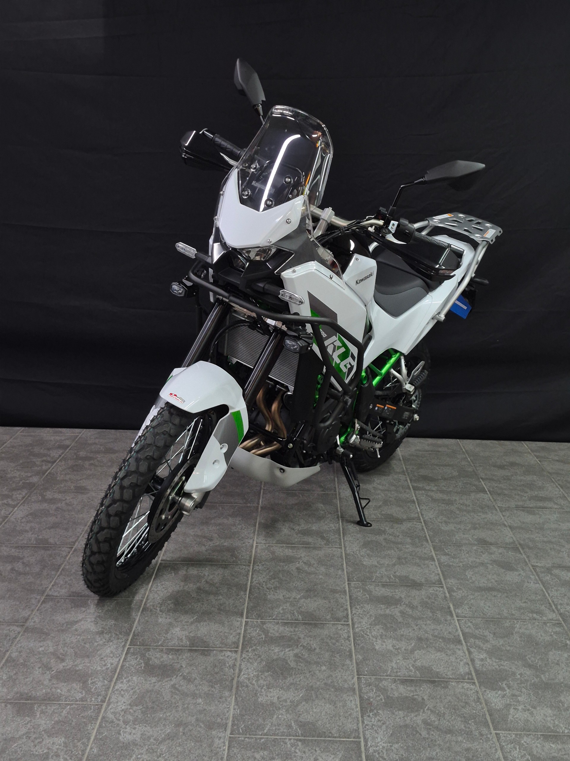 KAWASAKI KLE 500 SE-image-12