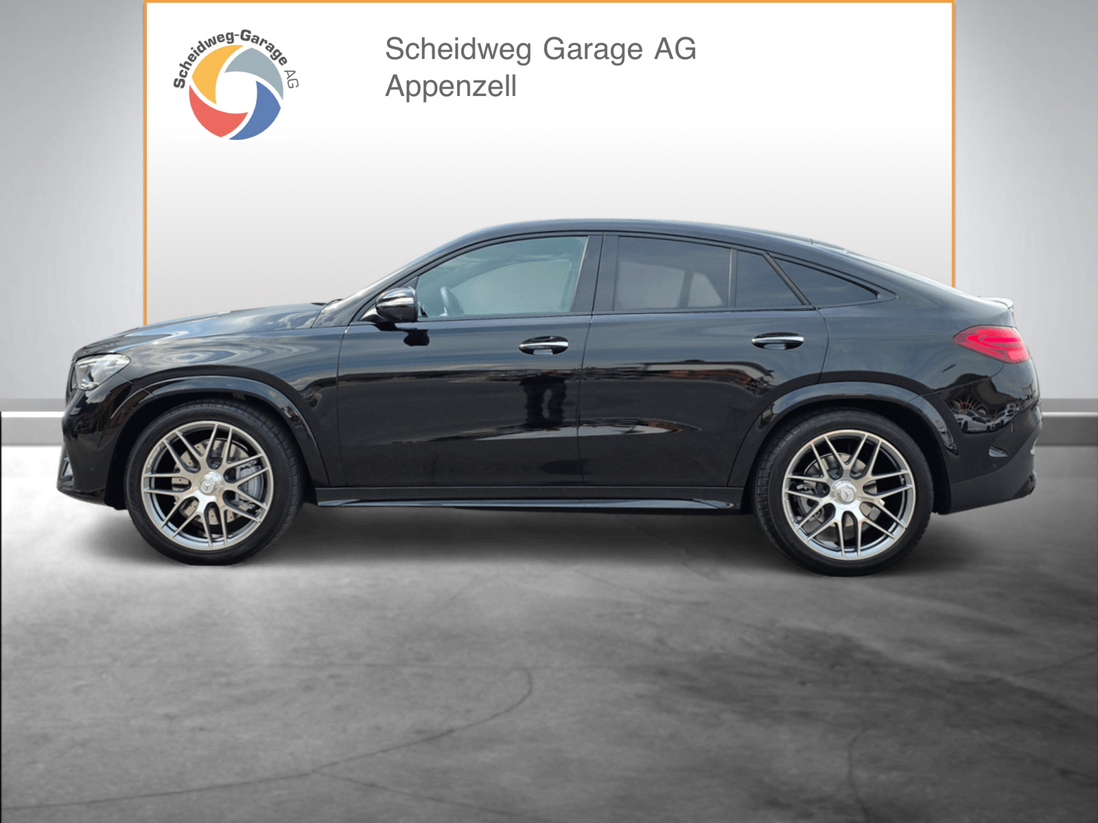 MERCEDES-BENZ GLE Coupé 53 AMG 4Matic+ Speedshift-showroom-element-2