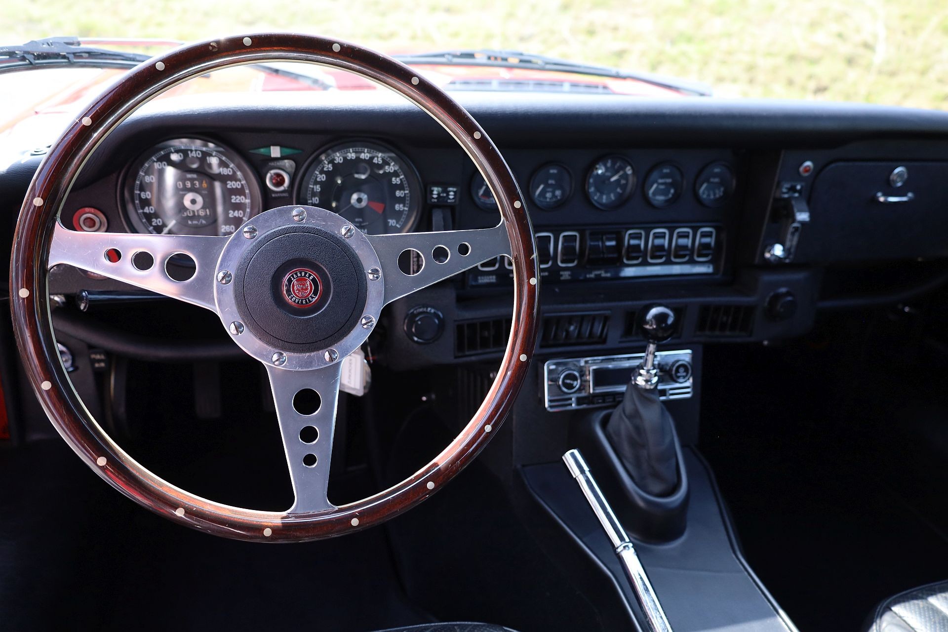 JAGUAR E-Type S3 V12 Coupé-image-26