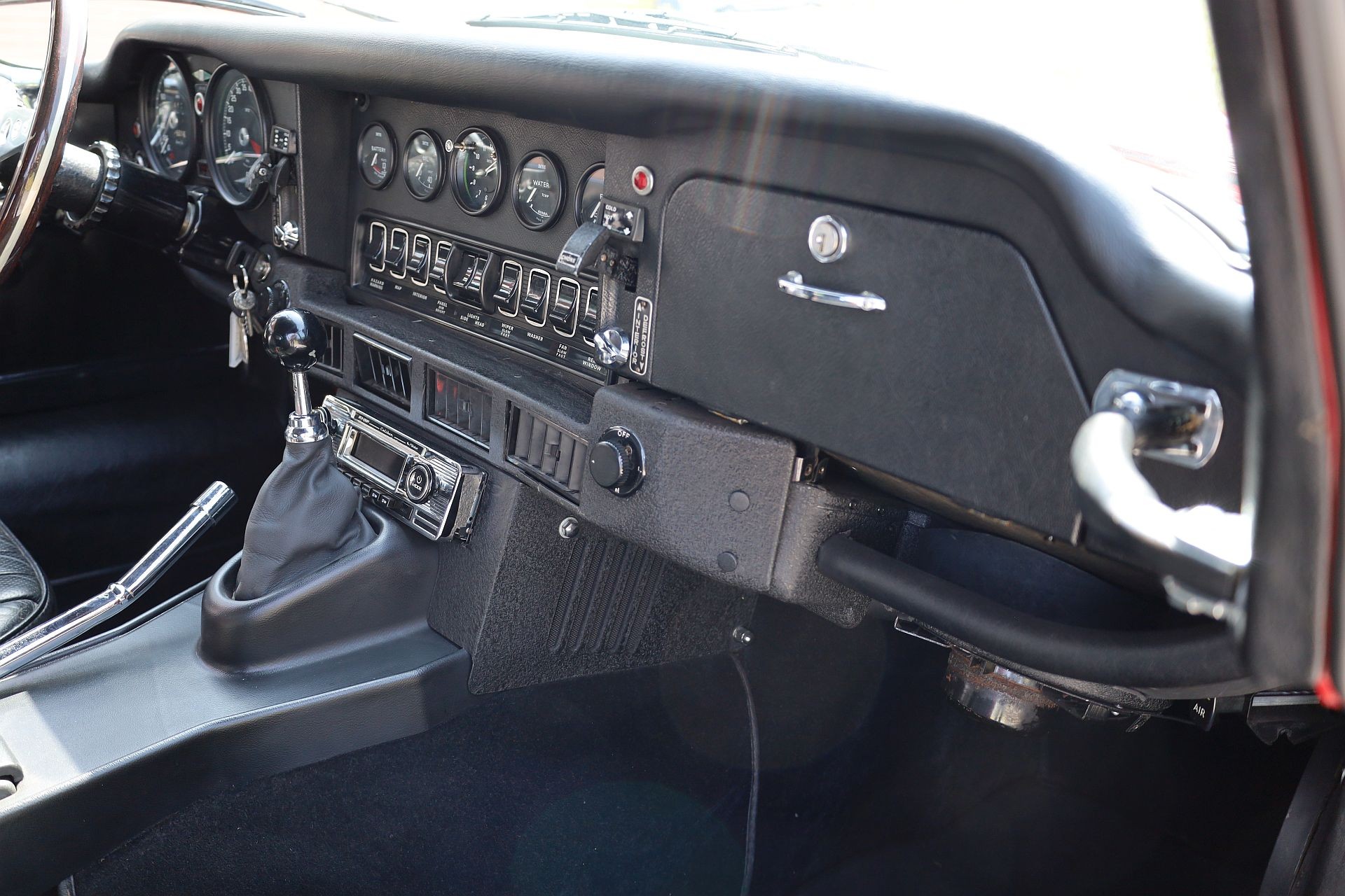JAGUAR E-Type S3 V12 Coupé-image-20