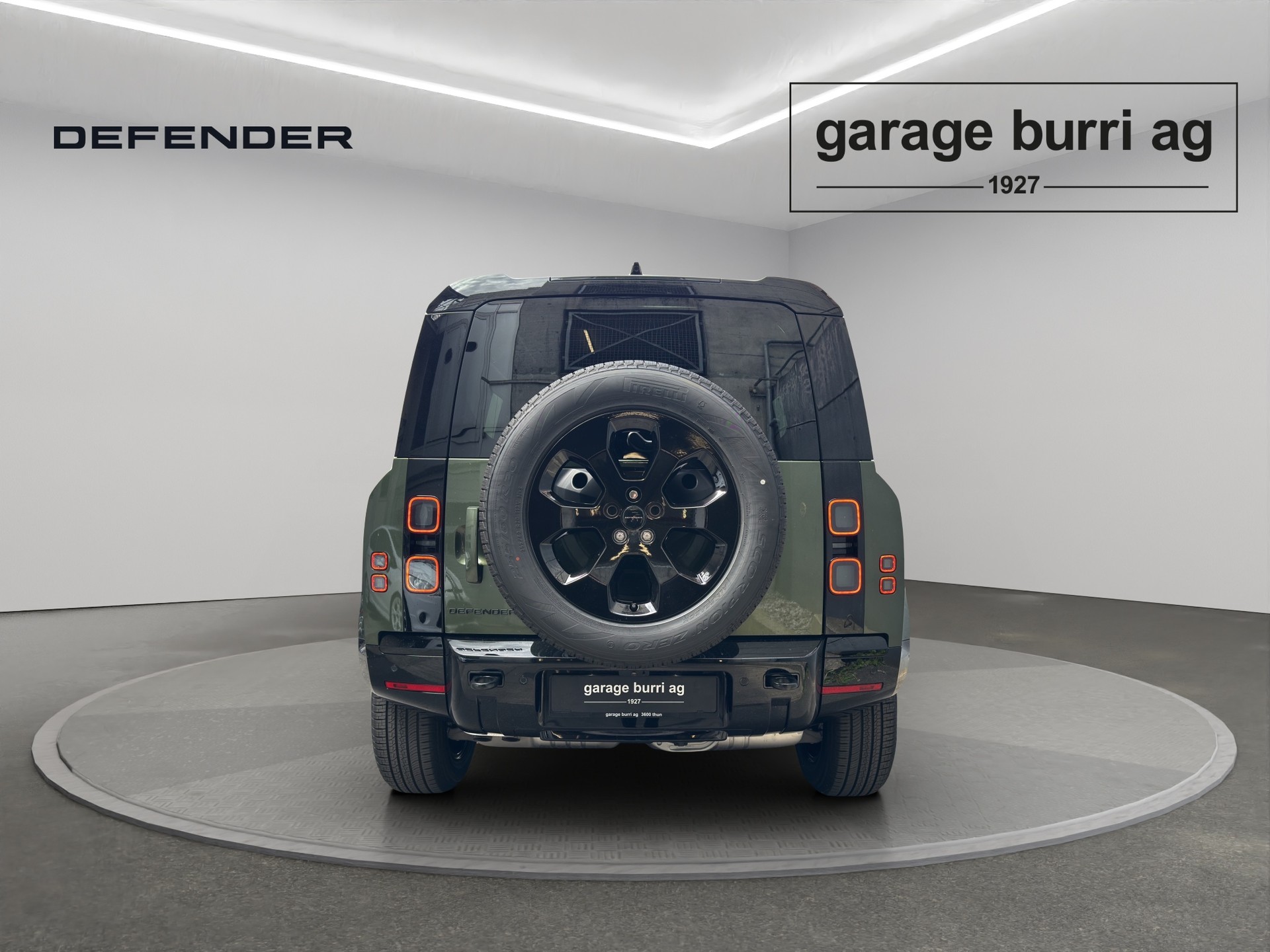 LAND ROVER Defender 110 3.0 D I6 250 X-Dynamic SE-showroom-element-3