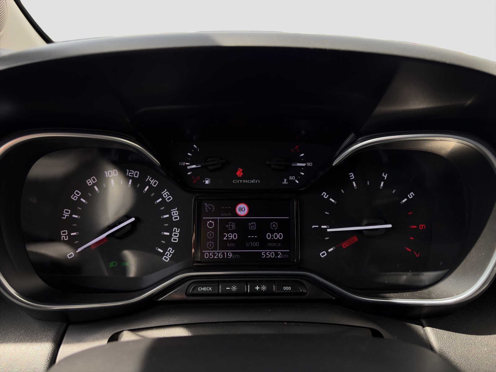 CITROEN C3 Aircross 1.2 PureTech 130 Shine Pack-image-13