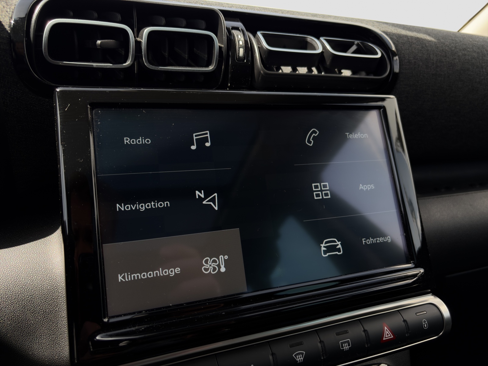 CITROEN C3 Aircross 1.2 PureTech 130 Shine Pack-image-15