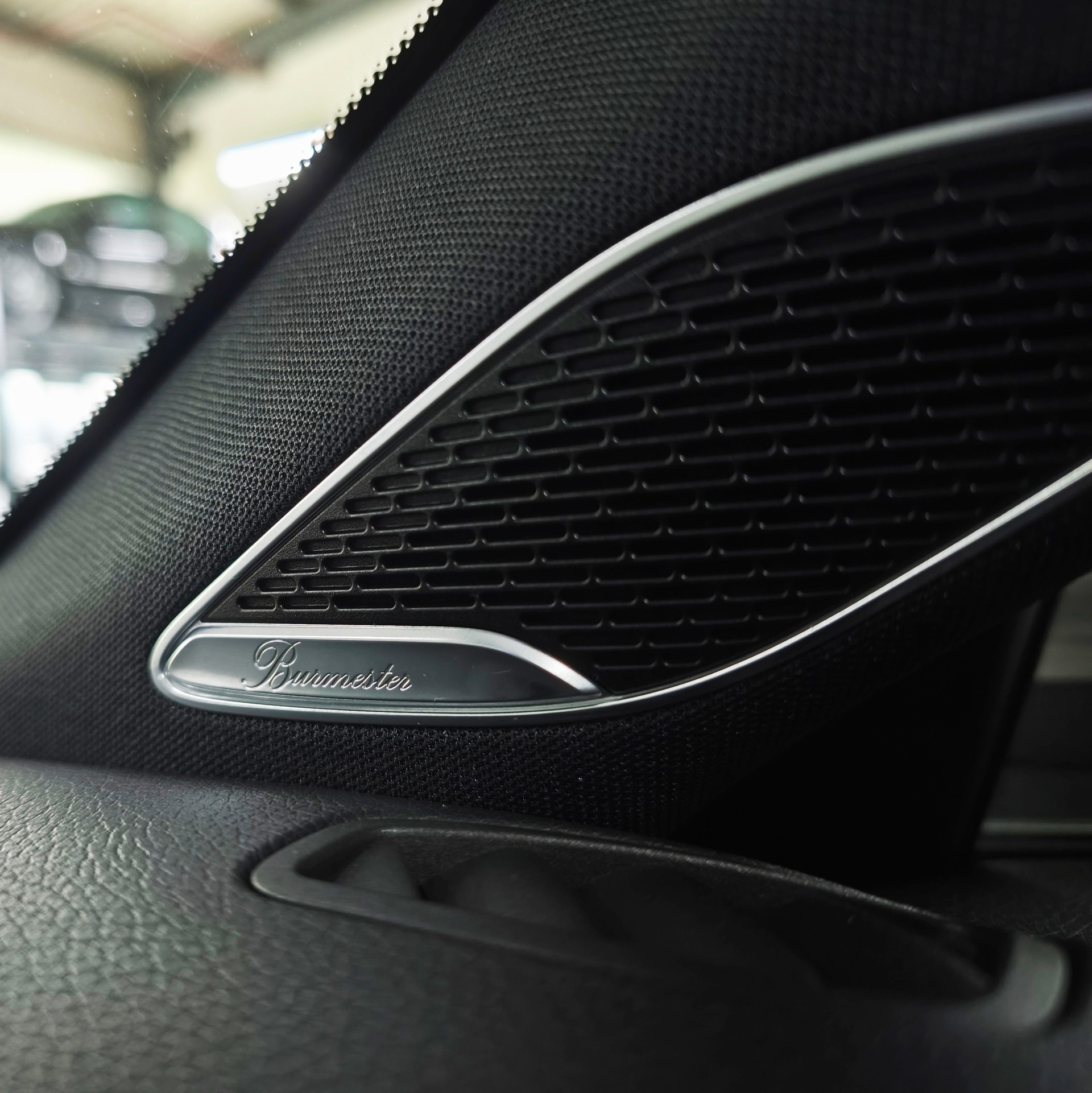 MERCEDES-BENZ A 45 S AMG 4Matic+ Speedshift-image-19