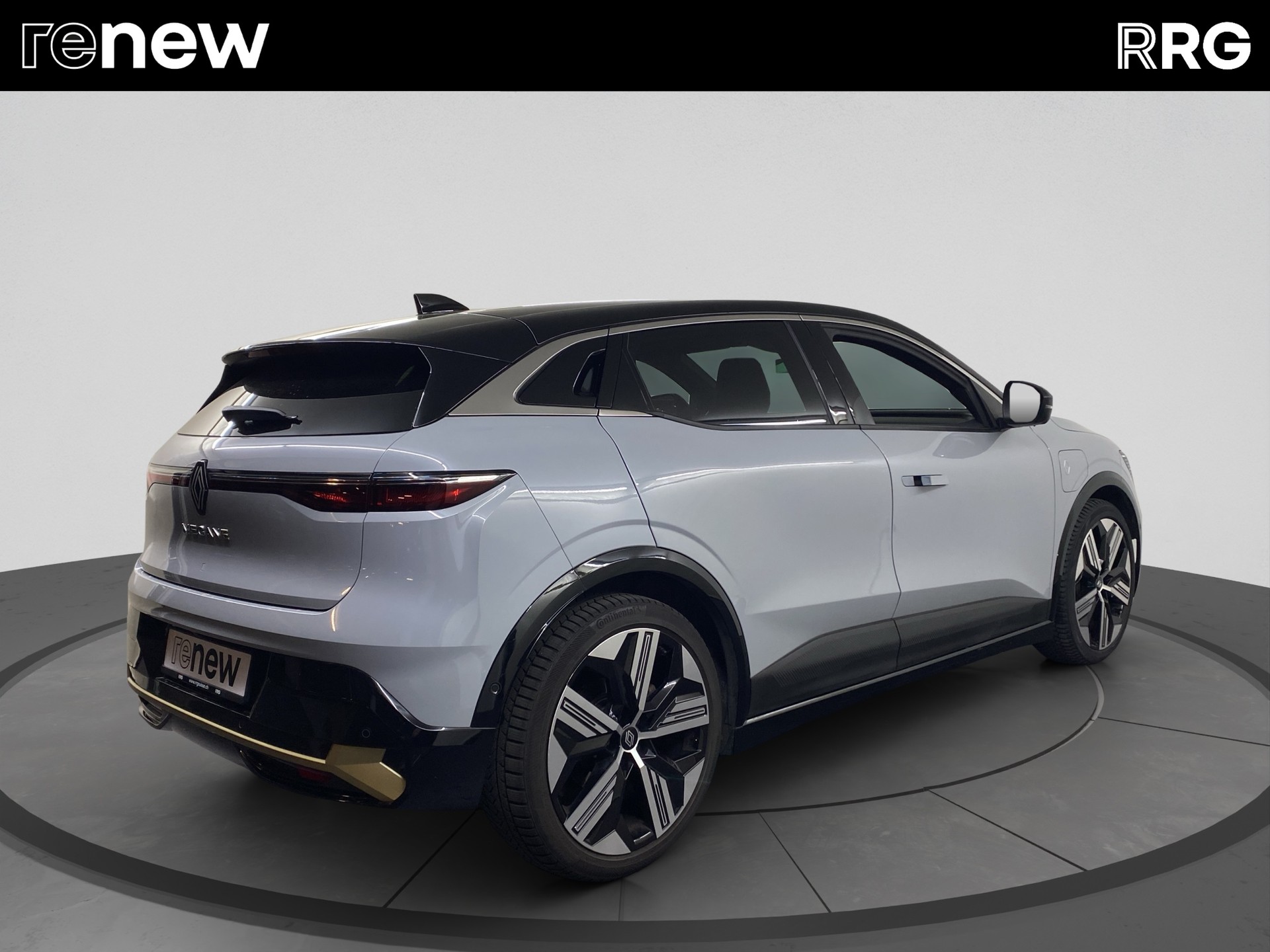 RENAULT Mégane E-TECH EV60 Iconic-showroom-element-1