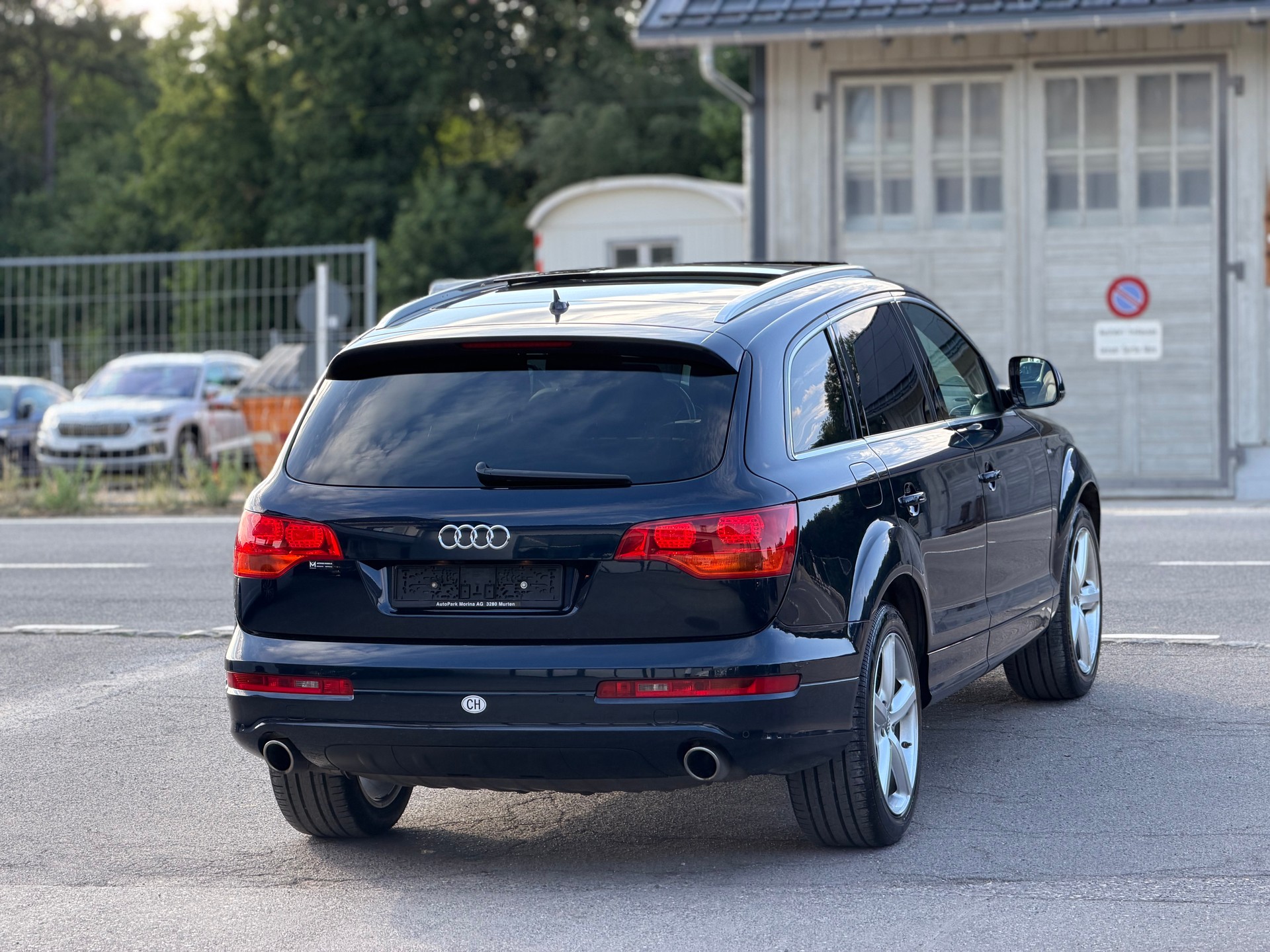 AUDI Q7 4.2 TDI quattro tiptronic-image-4