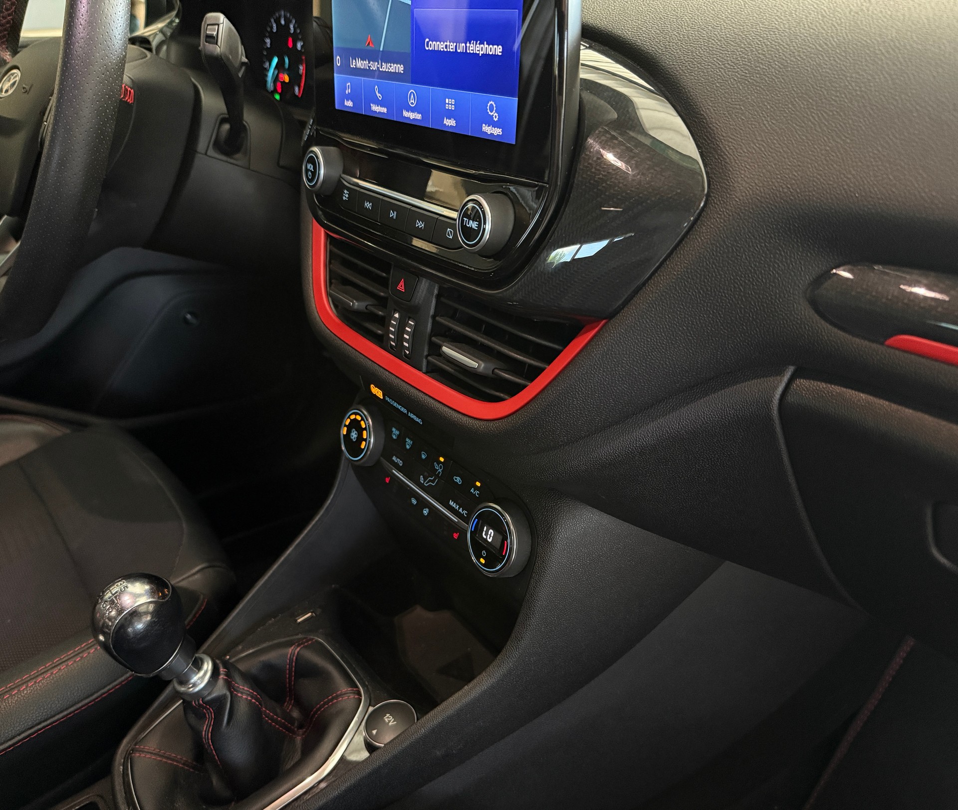FORD Fiesta 1.0 SCTi ST Line-image-10