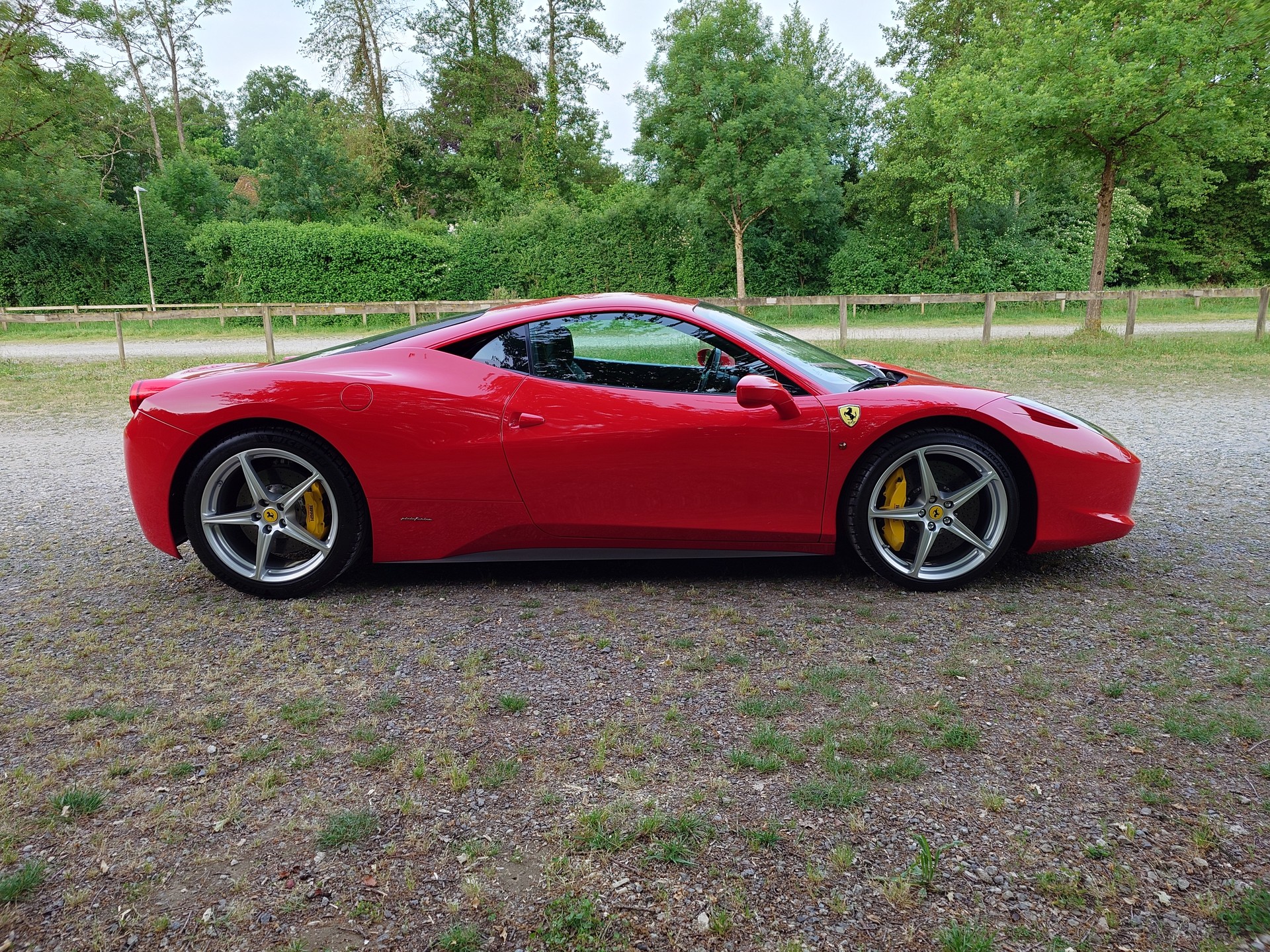 FERRARI 458 Italia 4.5 V8-image-3