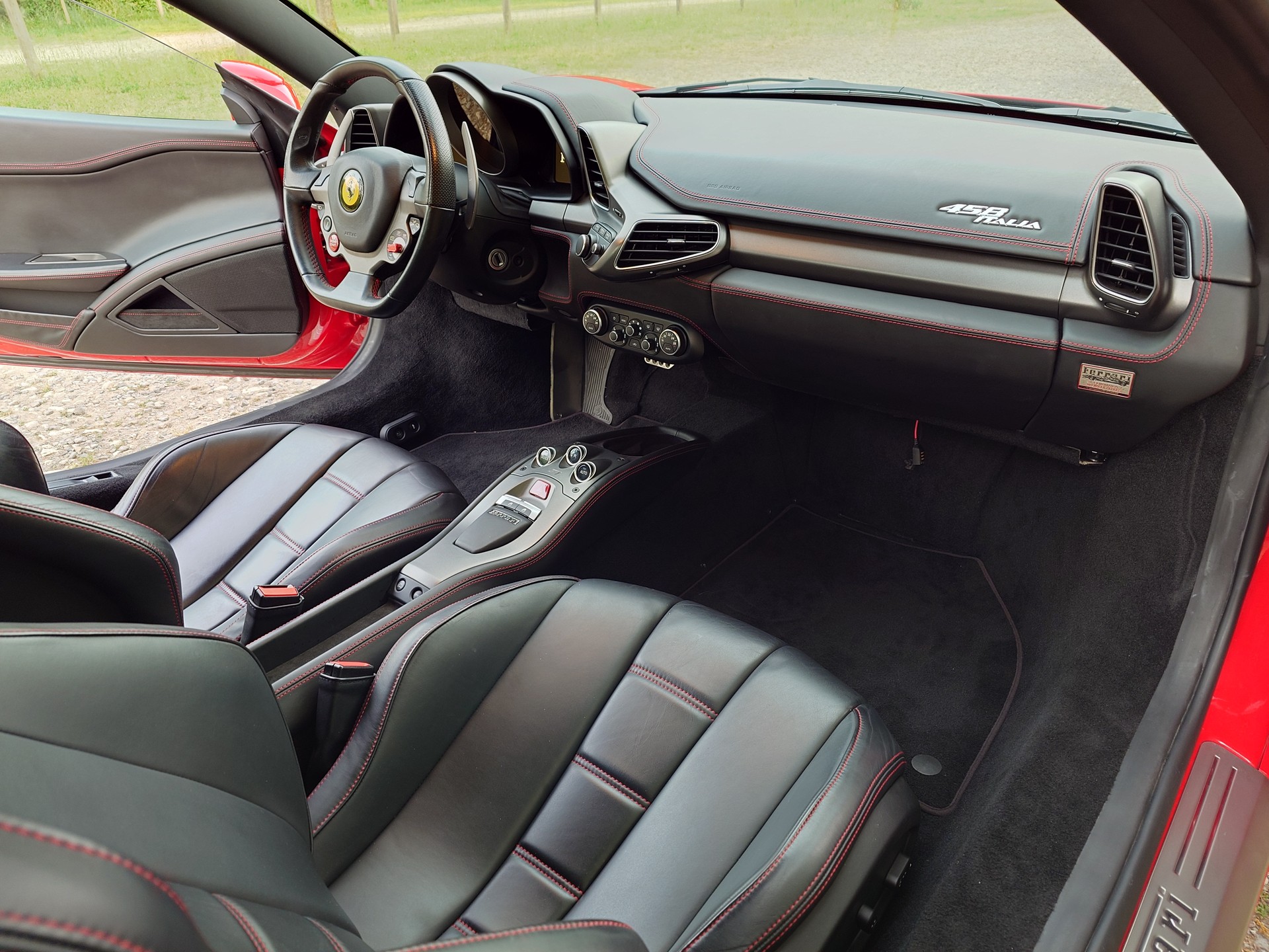 FERRARI 458 Italia 4.5 V8-image-10