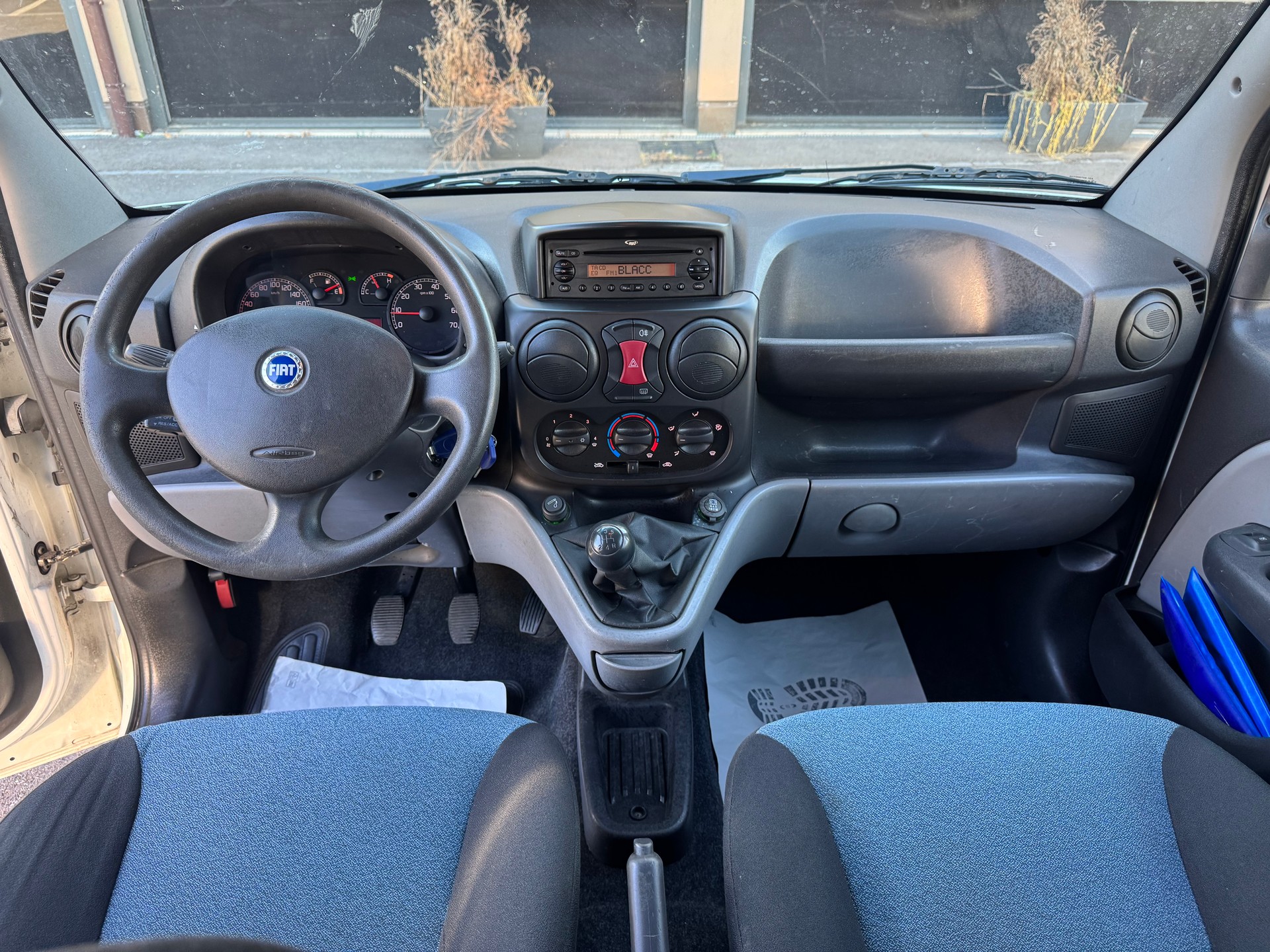 FIAT Doblò 1.9 JTD CargoMaxi Swiss-image-9
