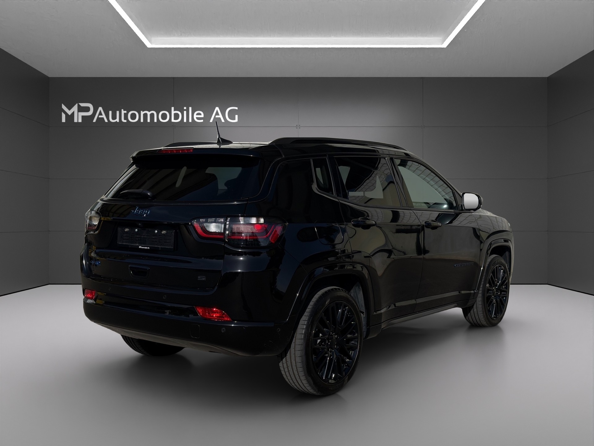 JEEP Compass 1.3 T PHEV S Plus AWD-showroom-element-2