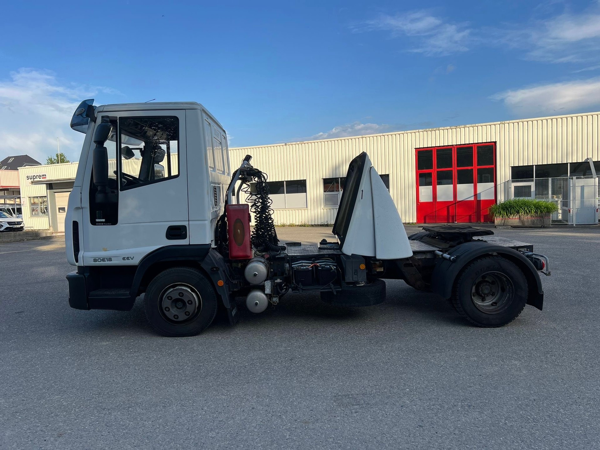 IVECO 80E18-image-1