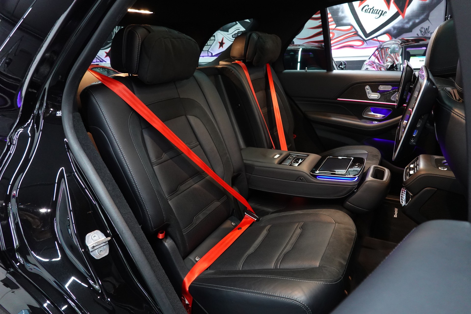 MERCEDES-BENZ GLE 53 AMG 4MATIC+ 9G-SPEEDSHIFT BLACK CH-FZ 7-PLÄTZER ON TOP-image-42