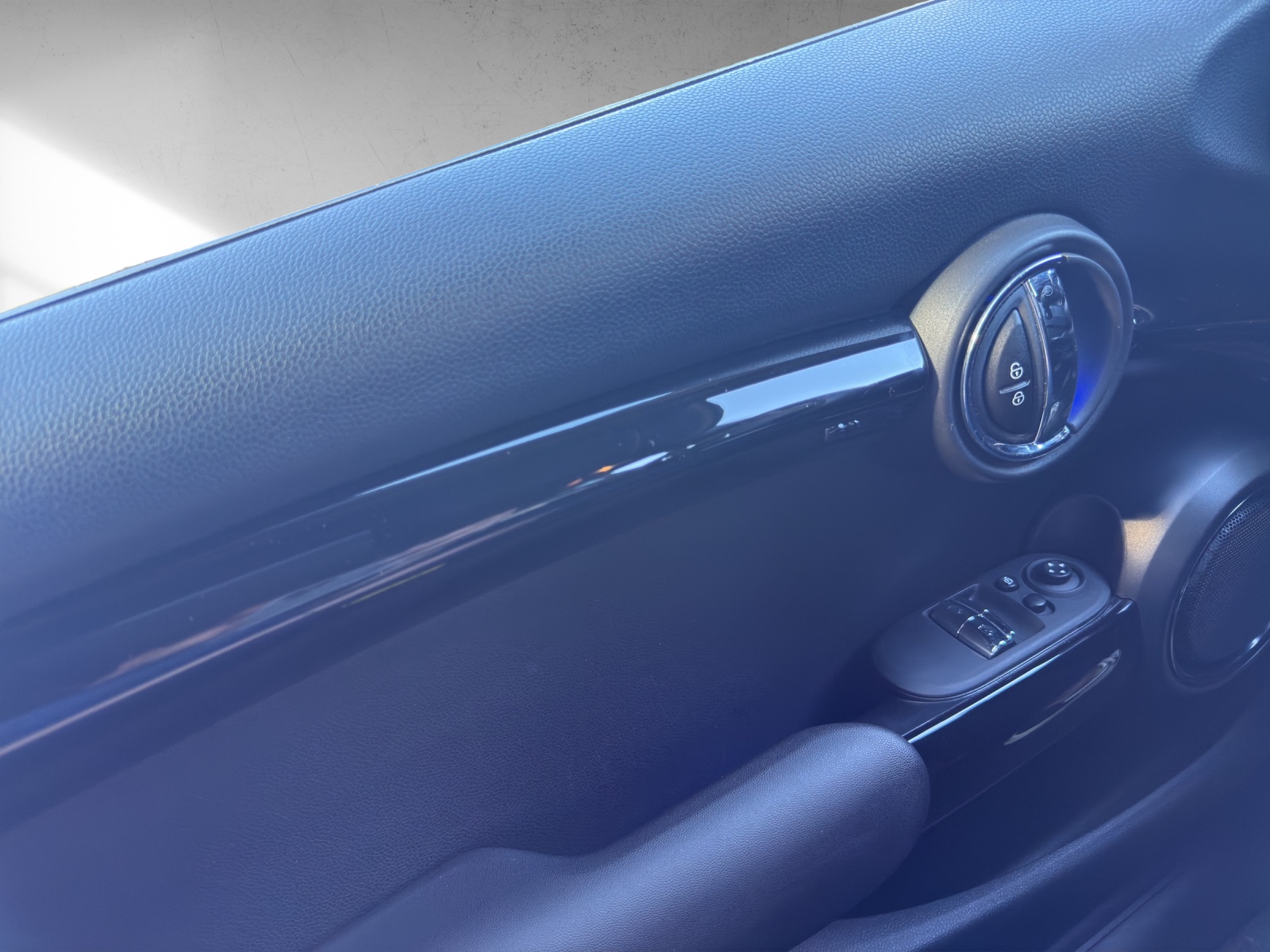 MINI Cooper SE-image-14
