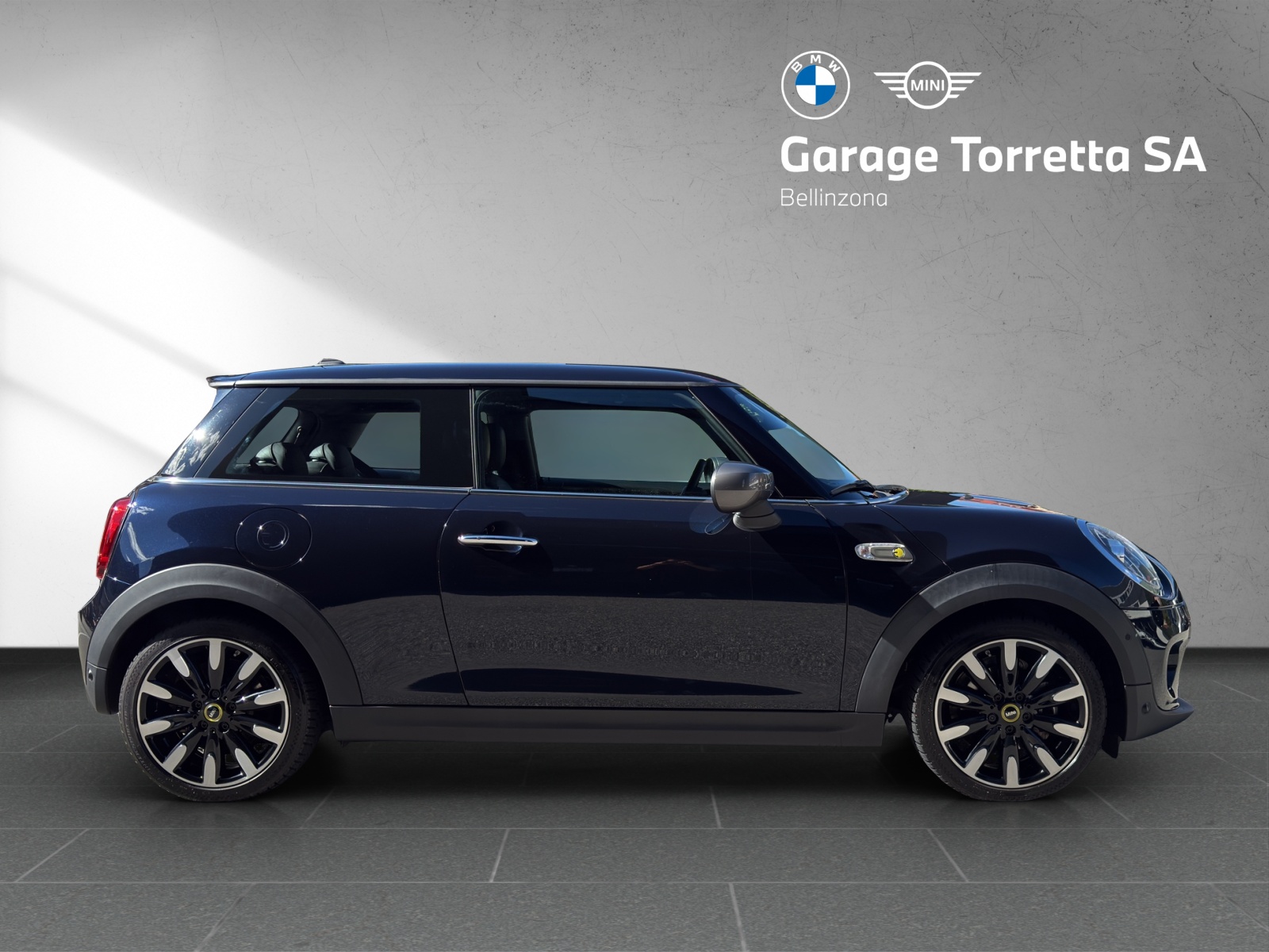 MINI Cooper SE-image-5