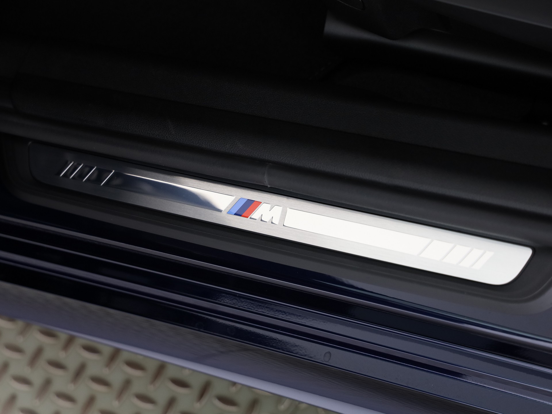 BMW 320d xDr 48V M Sport-image-10