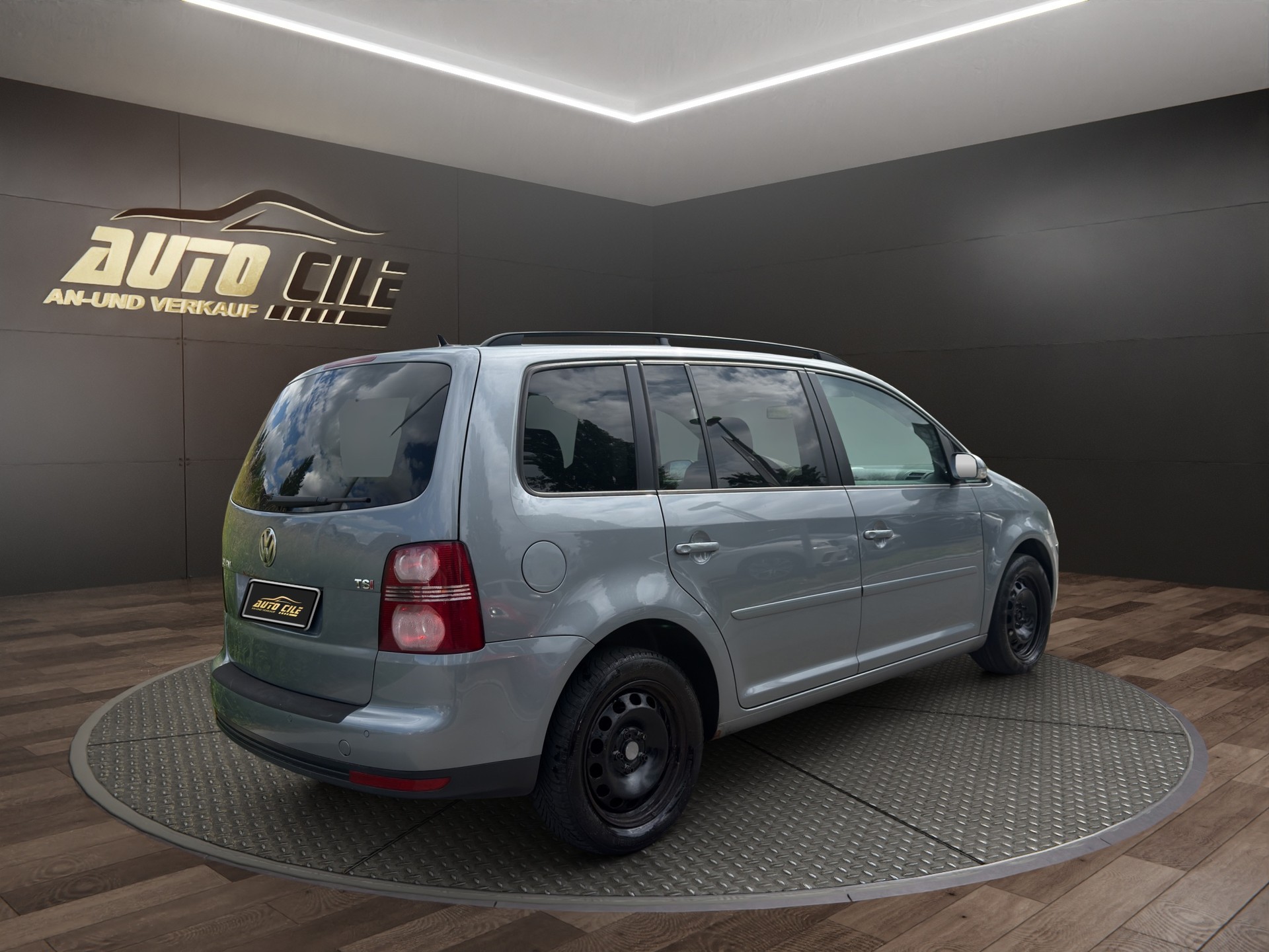VW Touran 1.4 TSI Highline-image-7