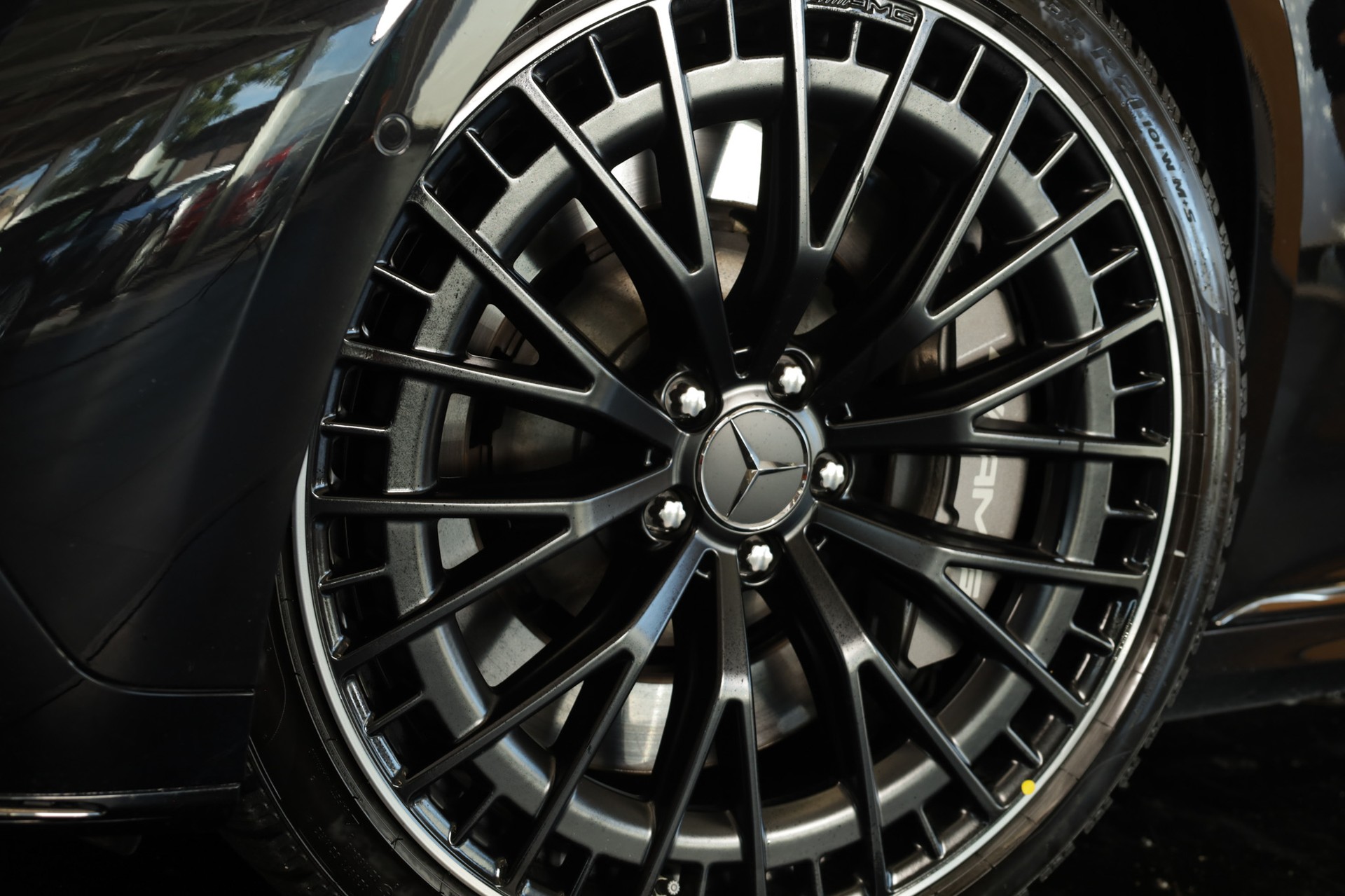 MERCEDES-BENZ EQE 43 AMG 4 Matic-image-6