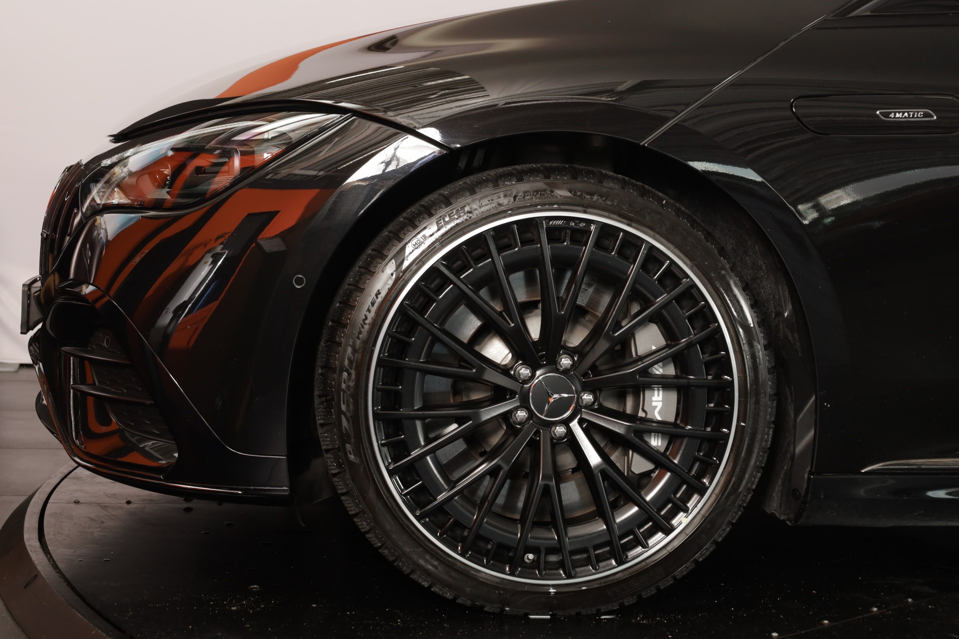 MERCEDES-BENZ EQE 43 AMG 4 Matic-image-8