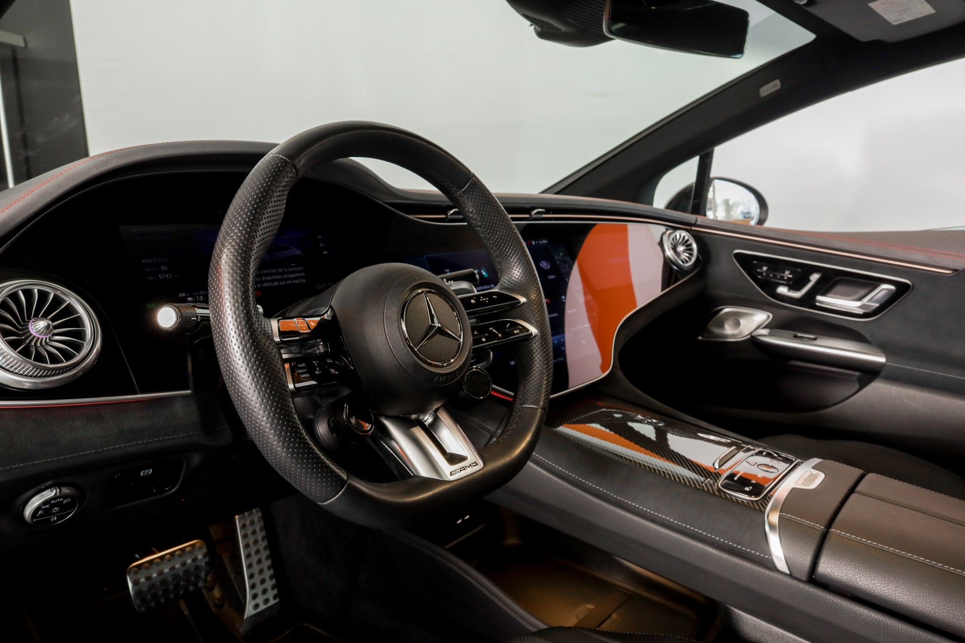 MERCEDES-BENZ EQE 43 AMG 4 Matic-image-10