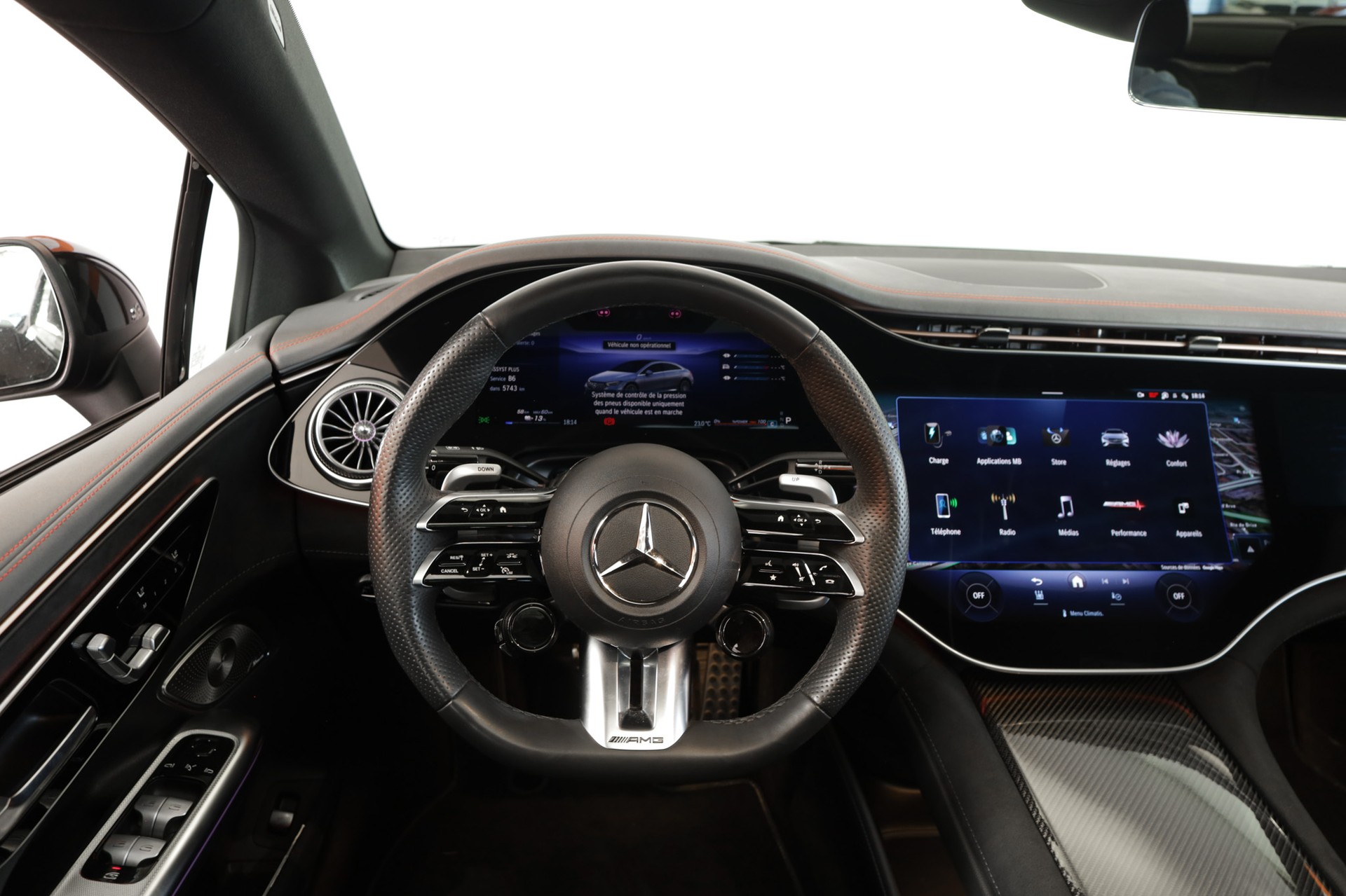 MERCEDES-BENZ EQE 43 AMG 4 Matic-image-11