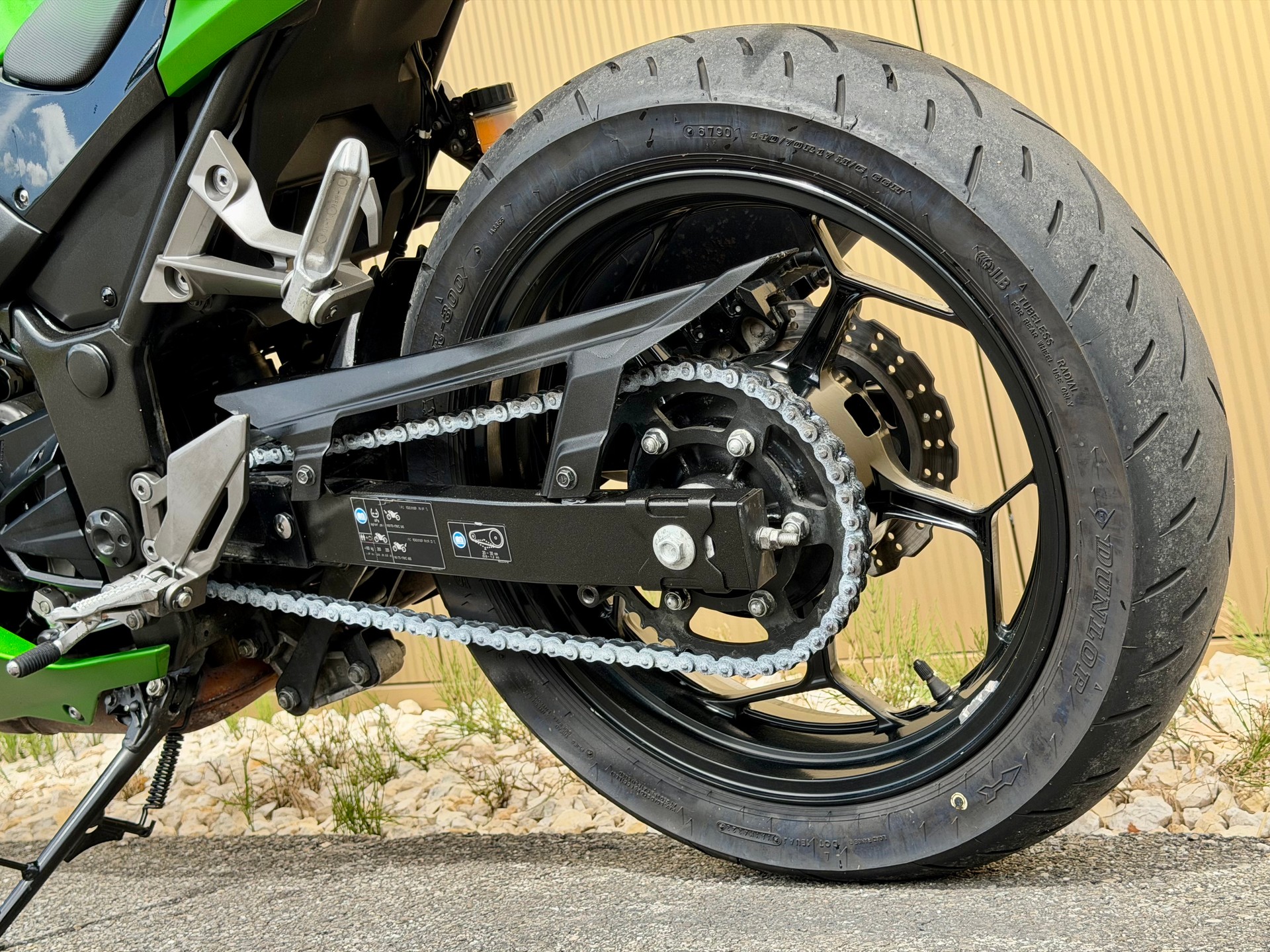 KAWASAKI Z 300 ABS-image-13