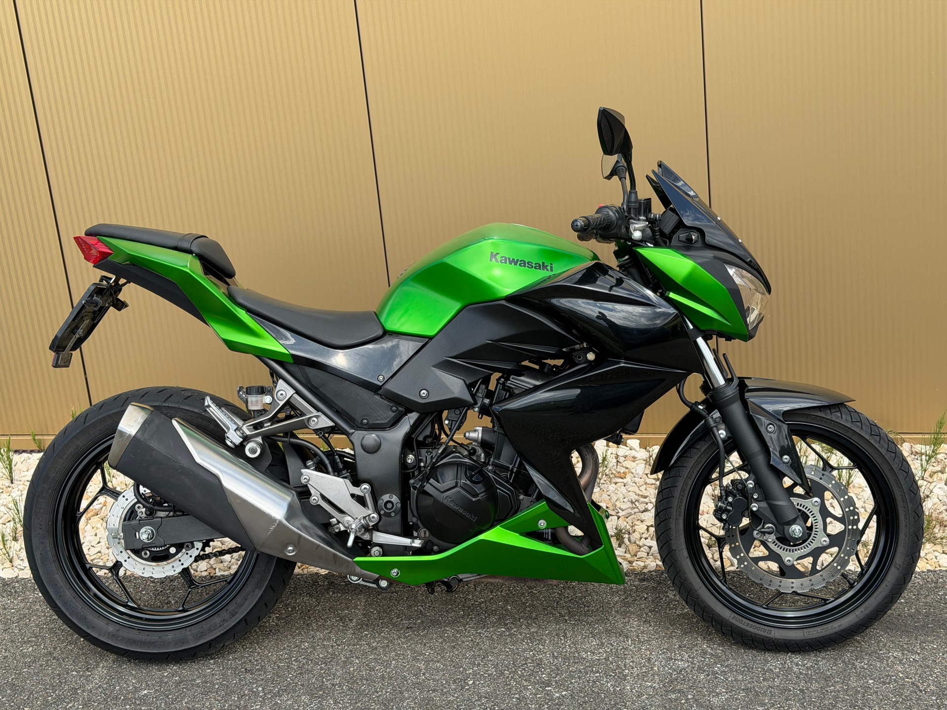 KAWASAKI Z 300 ABS-image-3