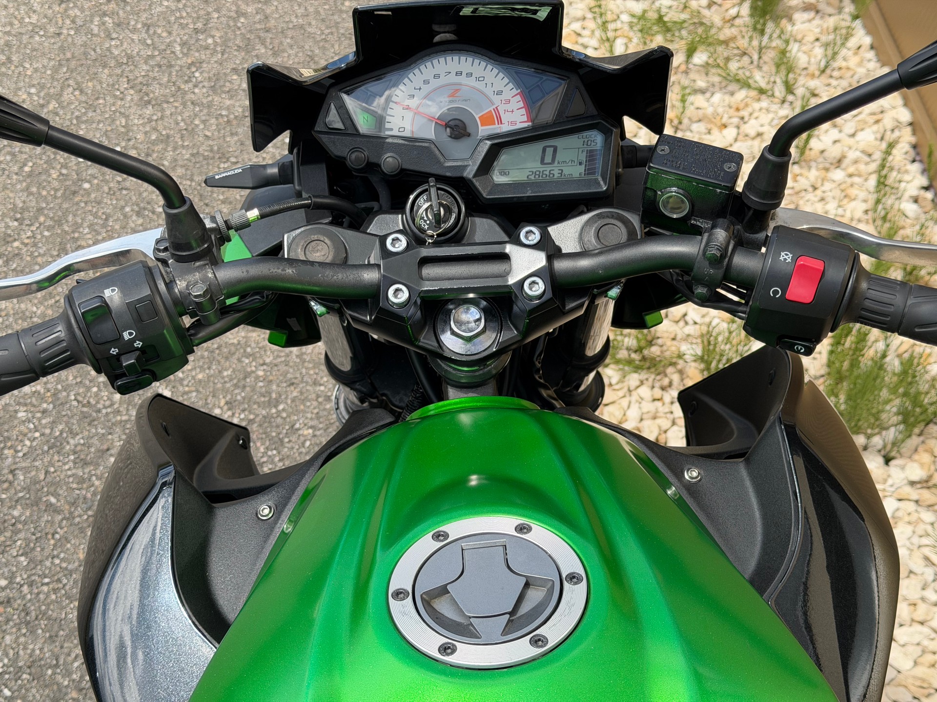 KAWASAKI Z 300 ABS-image-15