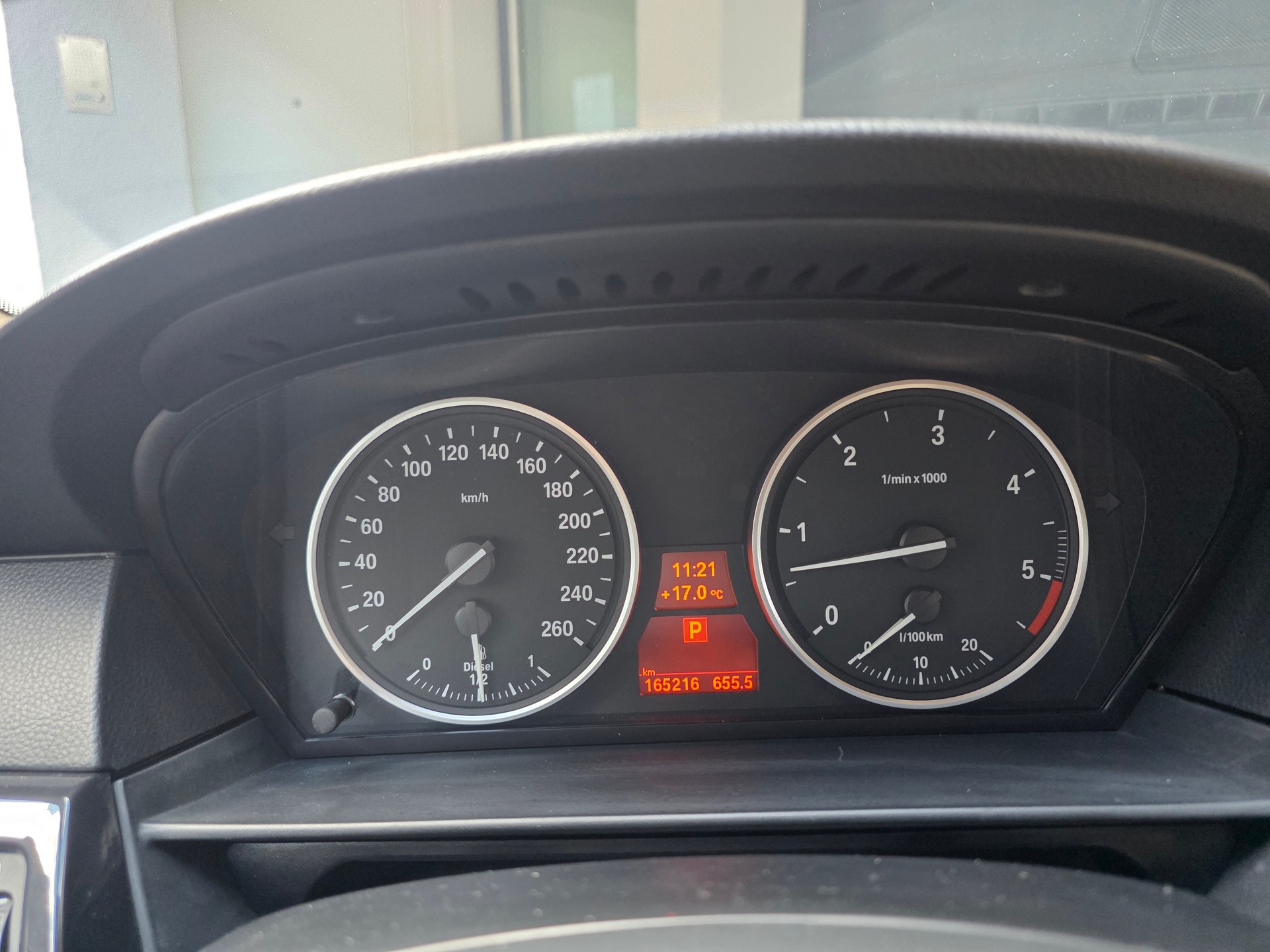 BMW E61 530xd Touring Facelift / Frisch ab MFK-image-13