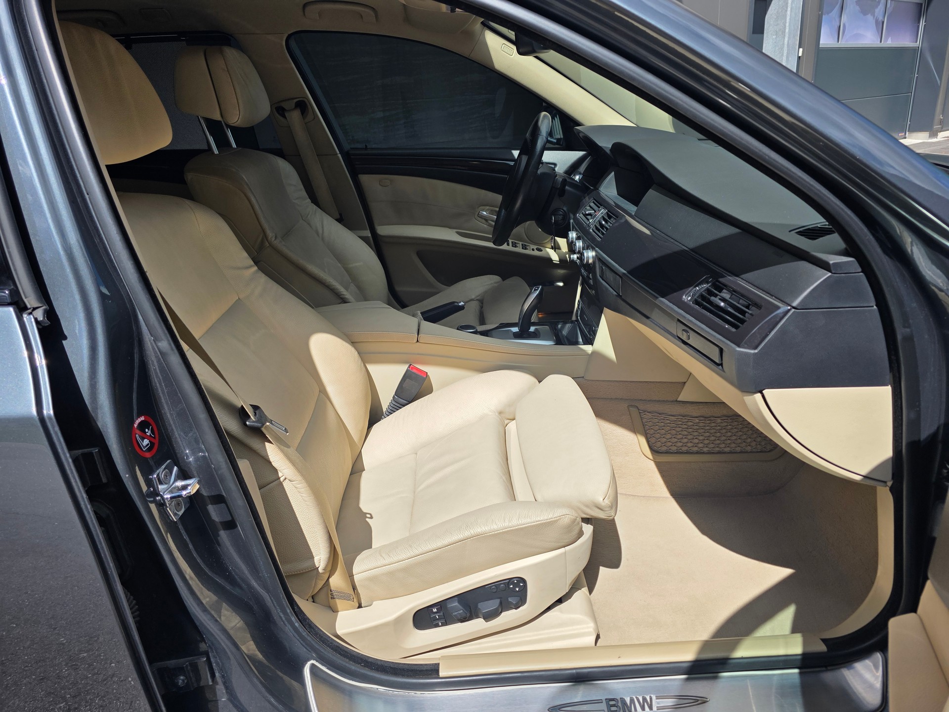 BMW E61 530xd Touring Facelift / Frisch ab MFK-image-11