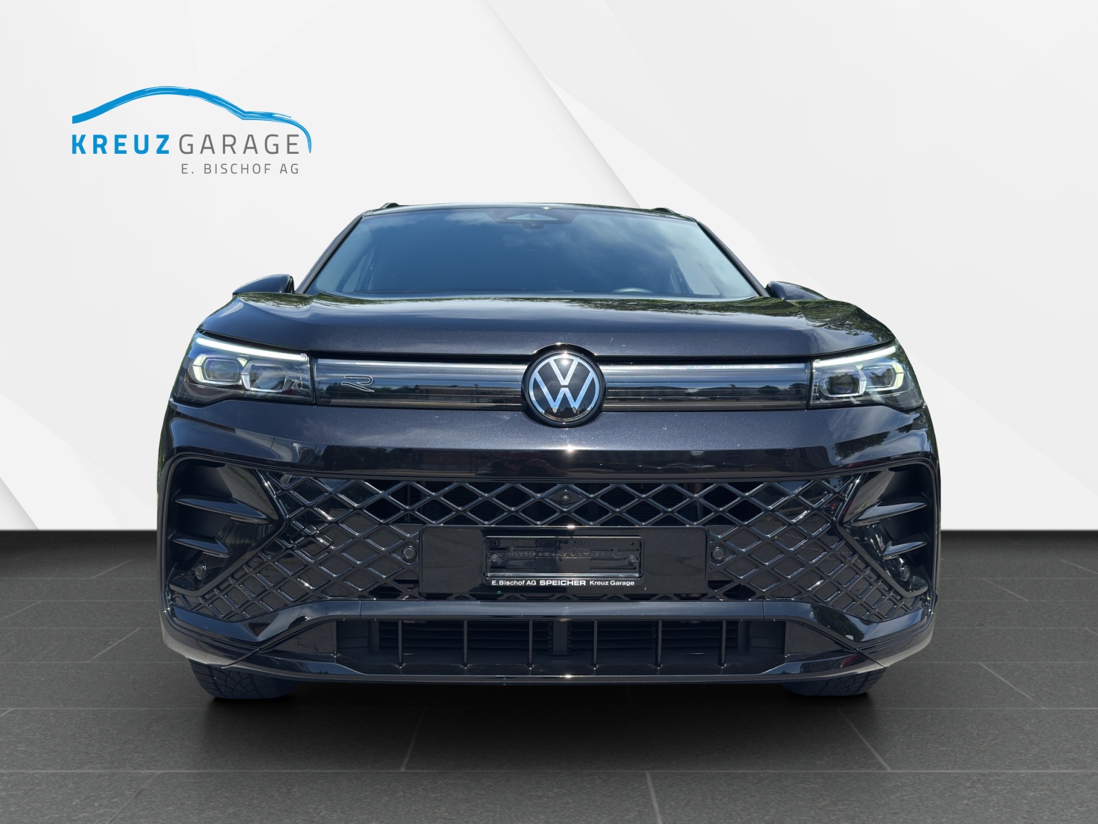 VW Tiguan 2.0 TDI SCR R-Line 4Motion DSG-showroom-element-1