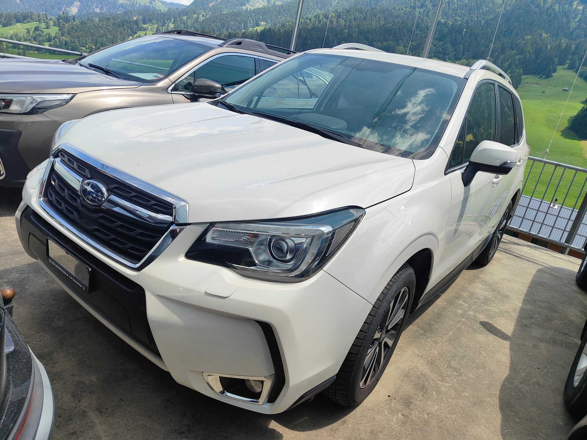 SUBARU Forester 2.0XT Sport Lineartronic