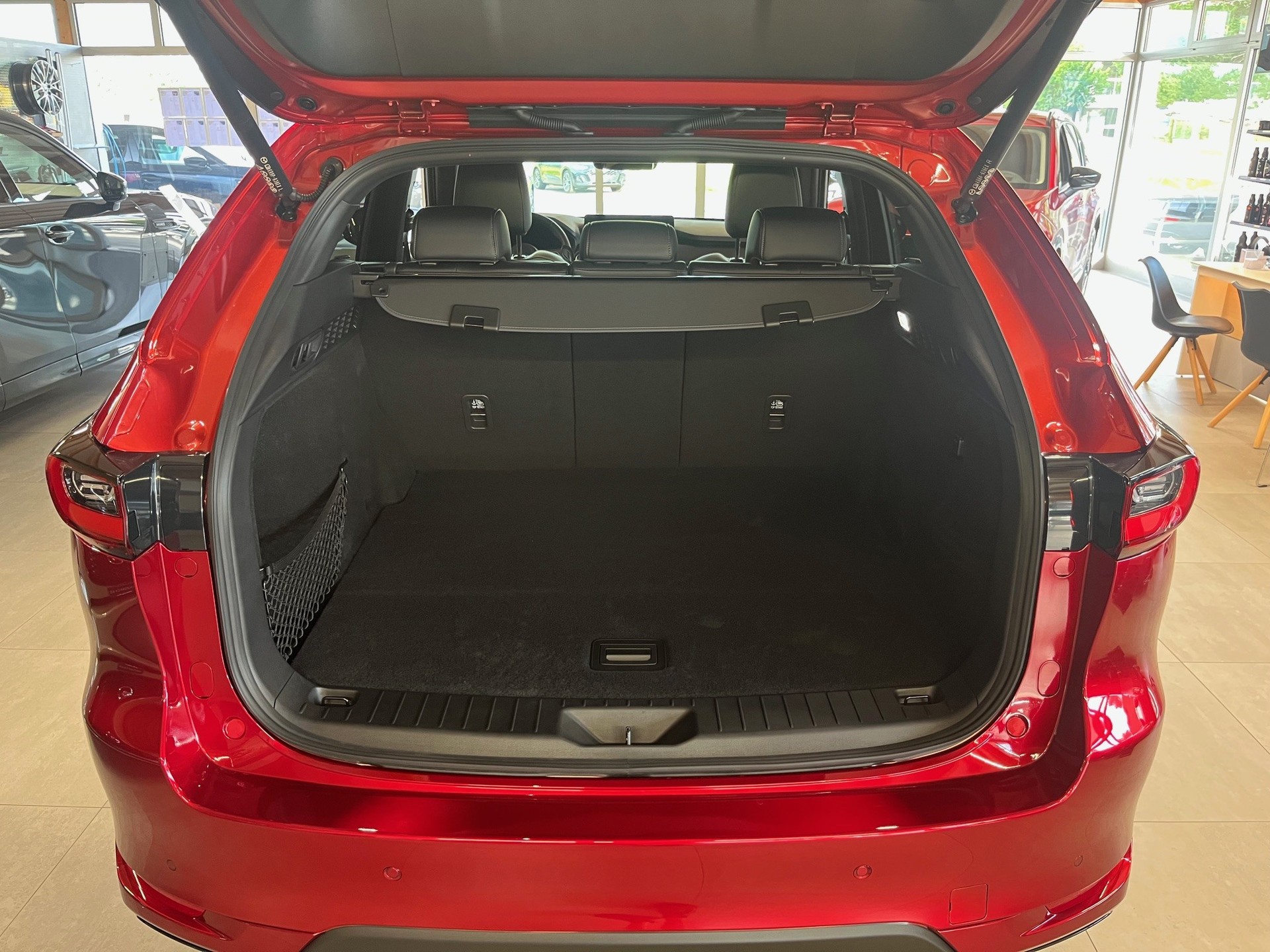 MAZDA CX-60 3.3L e-Skyactiv D 254 MHEV AWD Homura Plus-image-9