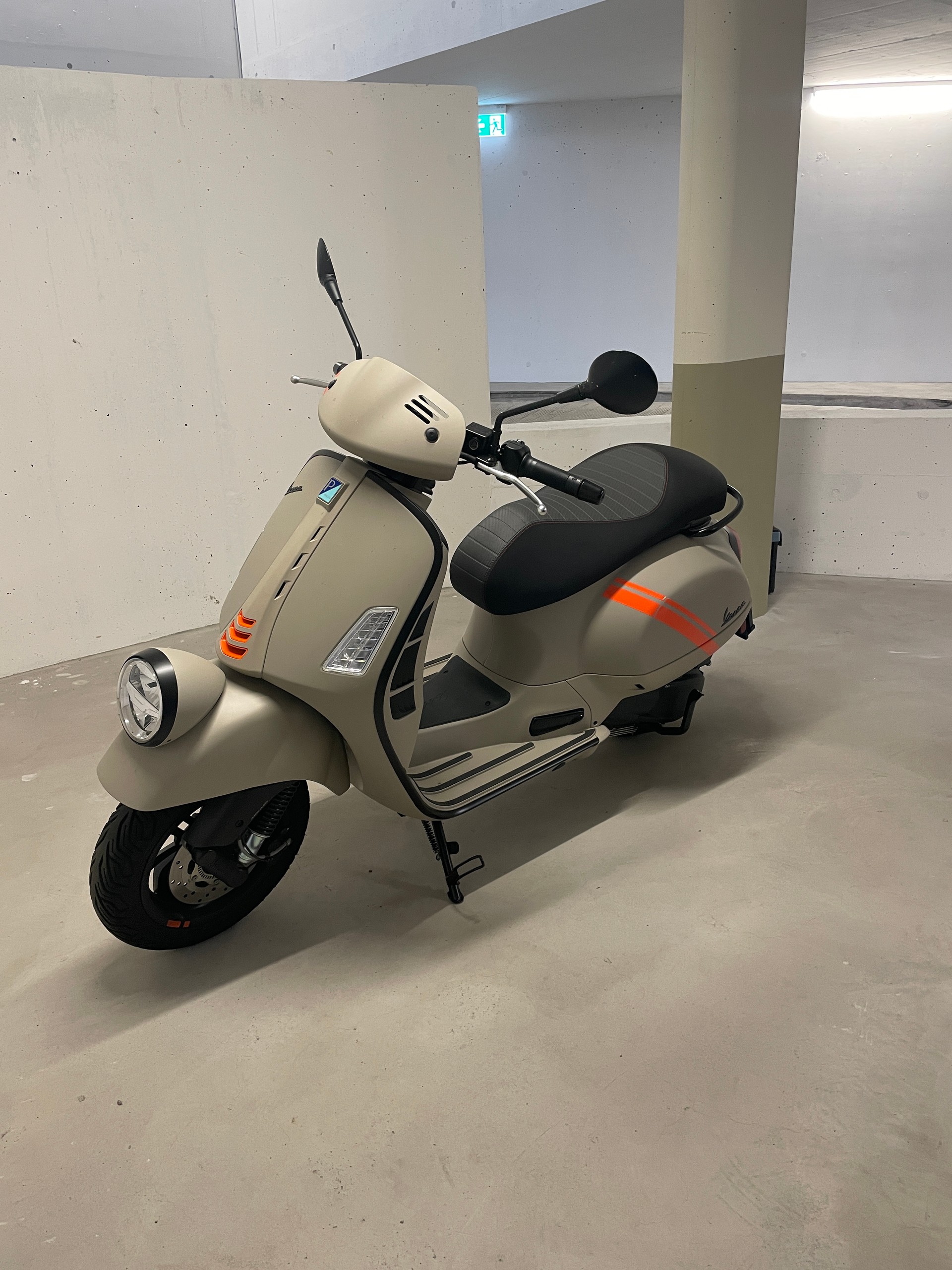 PIAGGIO Vespa GTV 300-image-0