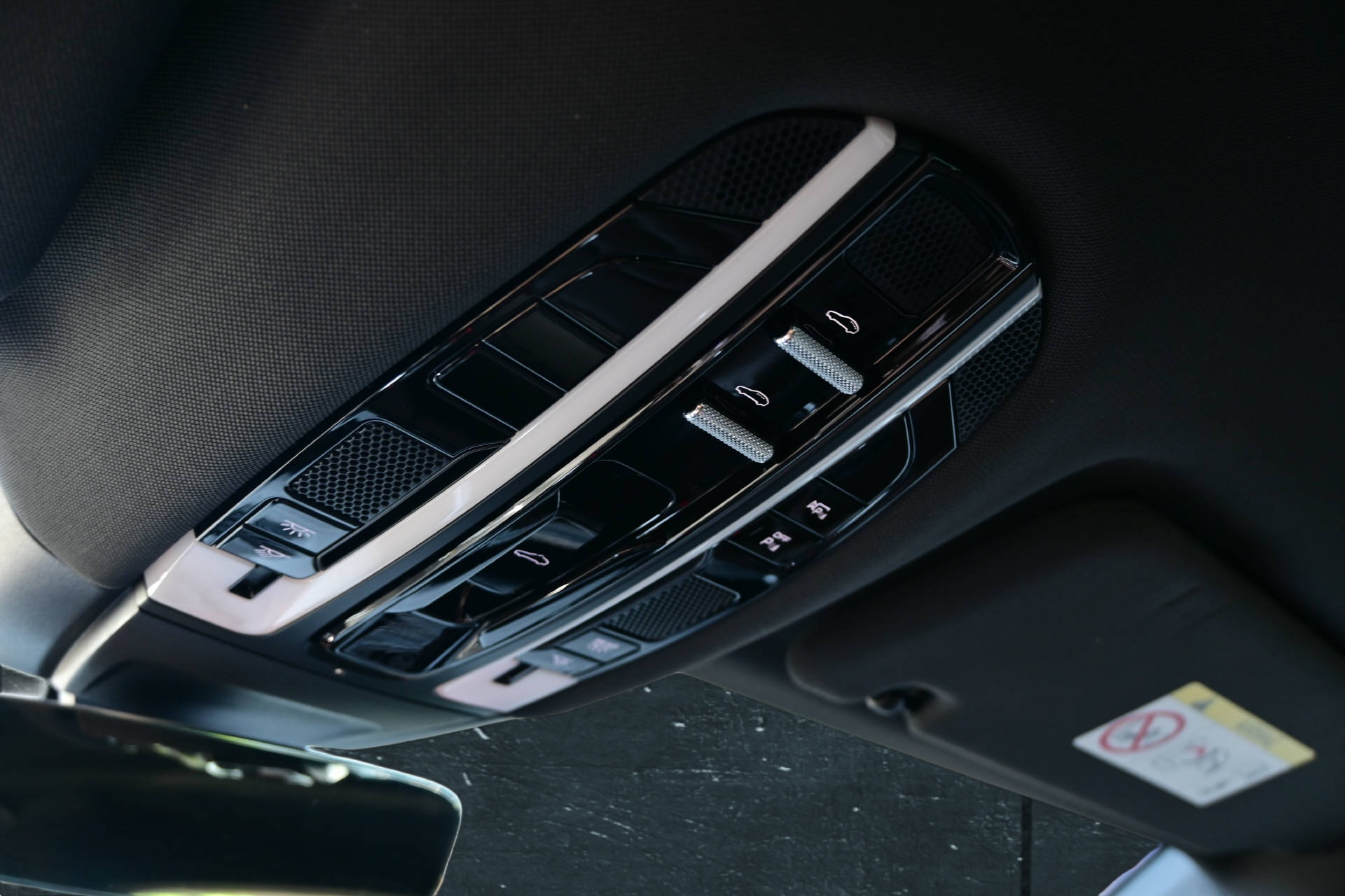 PORSCHE Panamera Sport Turismo 2.9 V6 4 E-Hybrid-image-20