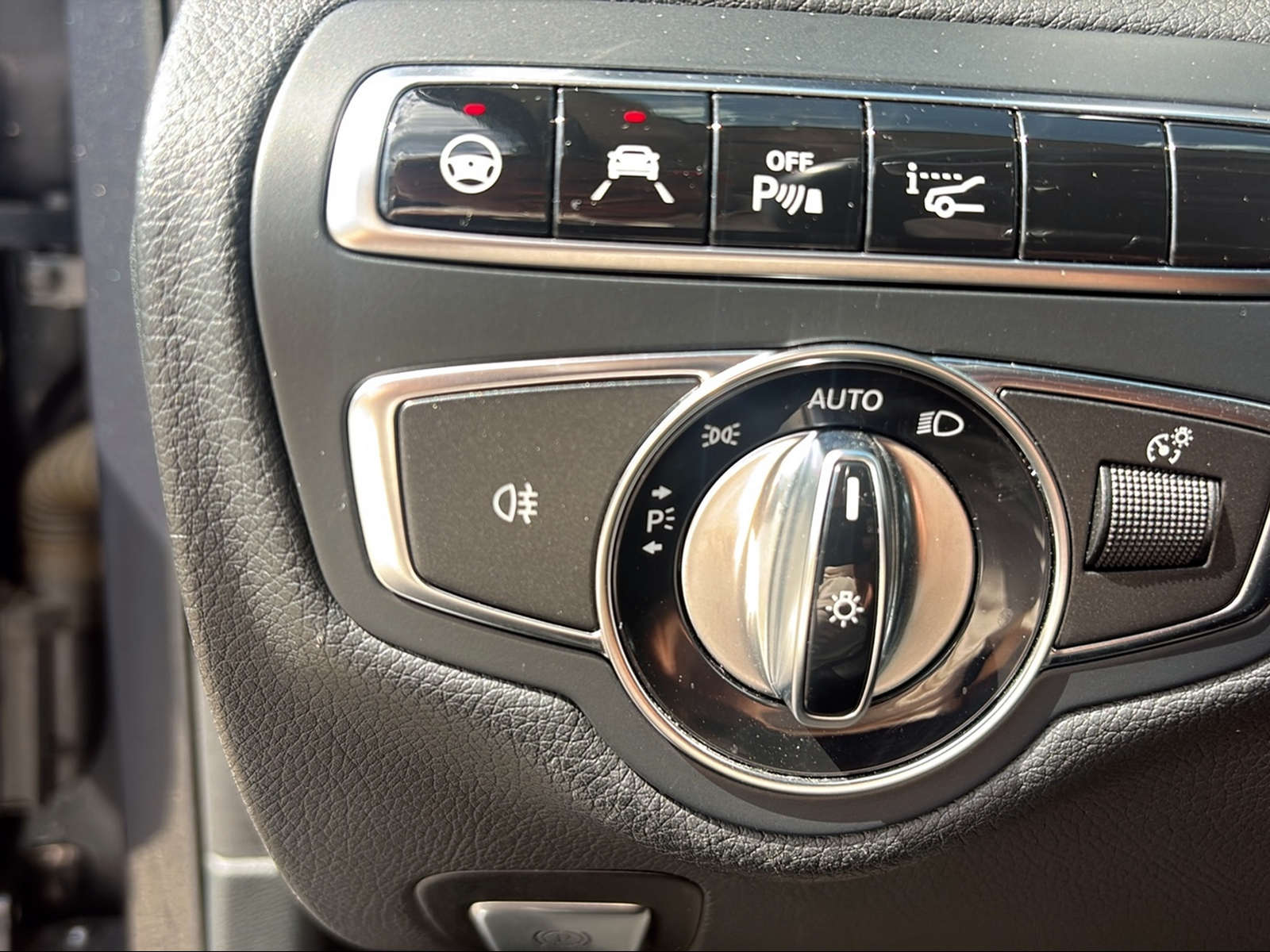MERCEDES-BENZ C 250 BlueTEC 4Matic 7G-Tronic-image-8