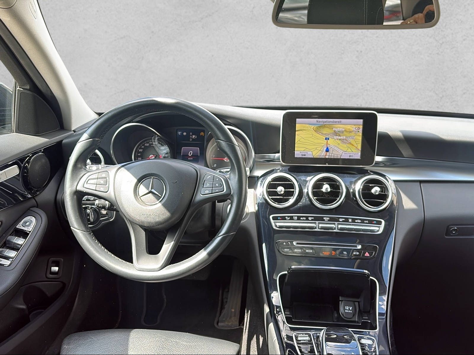 MERCEDES-BENZ C 250 BlueTEC 4Matic 7G-Tronic-image-11