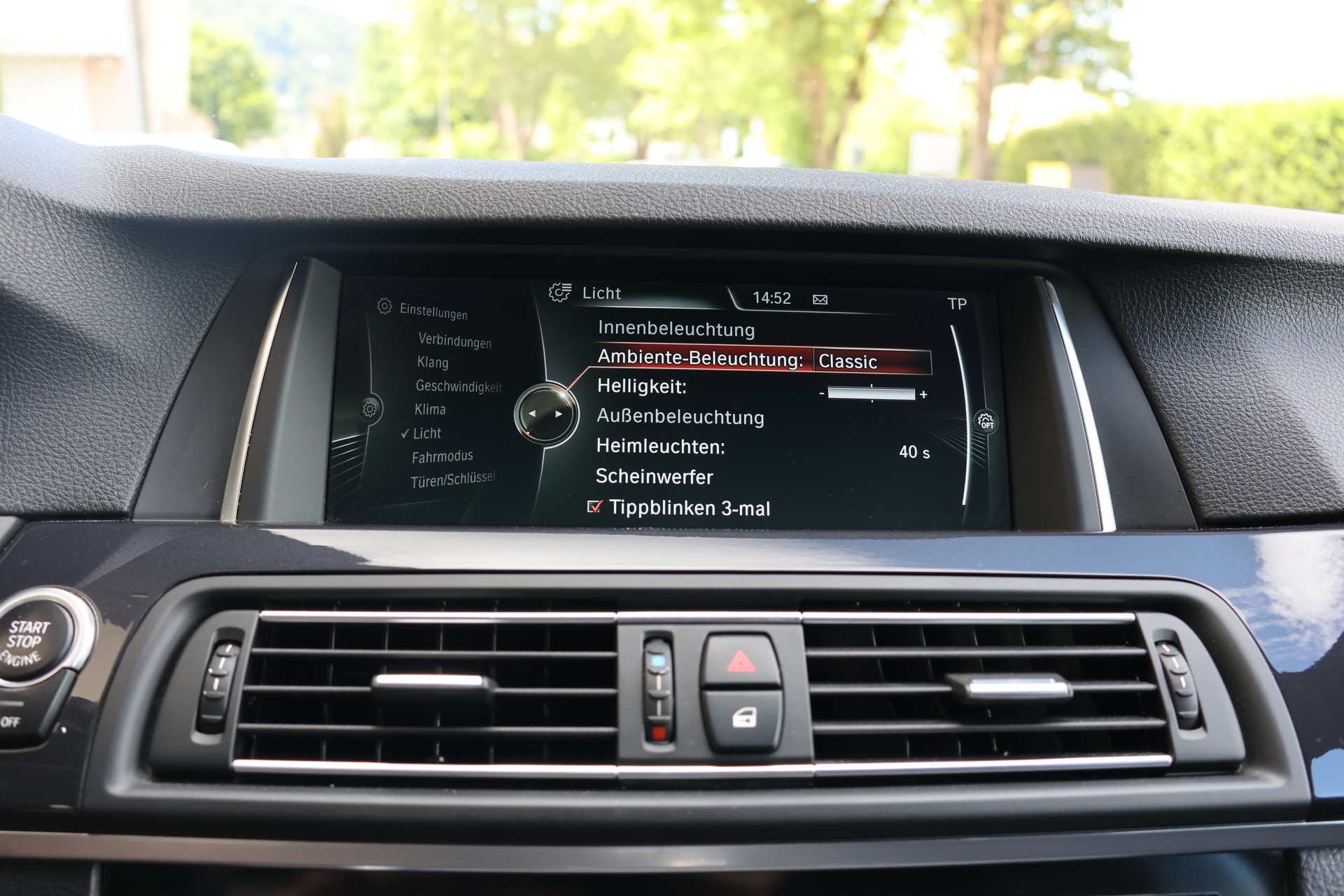 BMW 535d Touring M Sport xDrive Steptronic-image-26