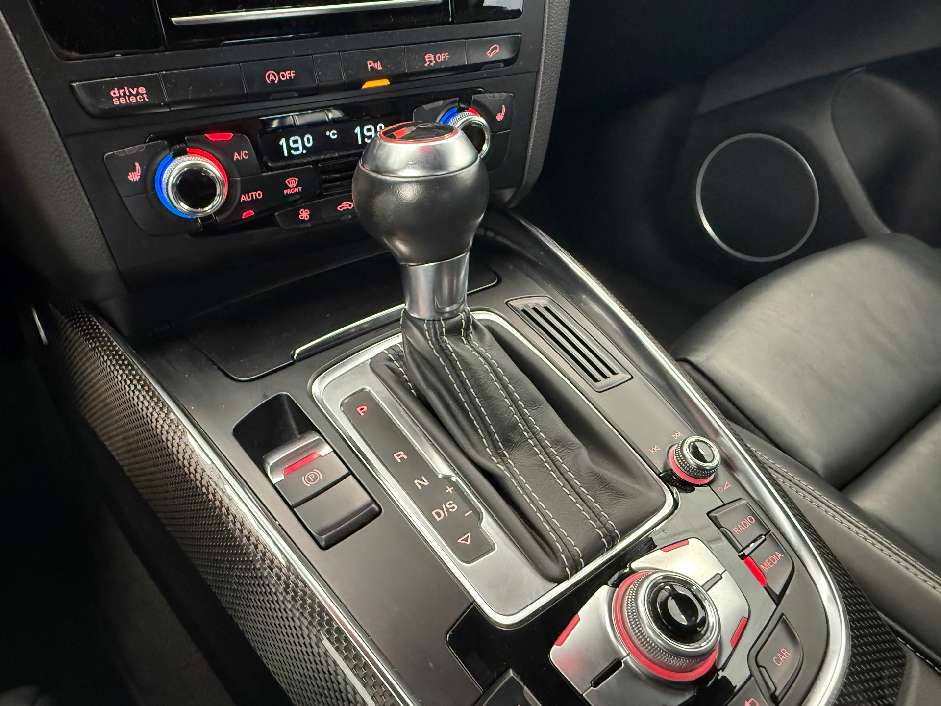 AUDI SQ5 3.0 TDI quattro tiptronic Ab 290.- pro Monat-image-11