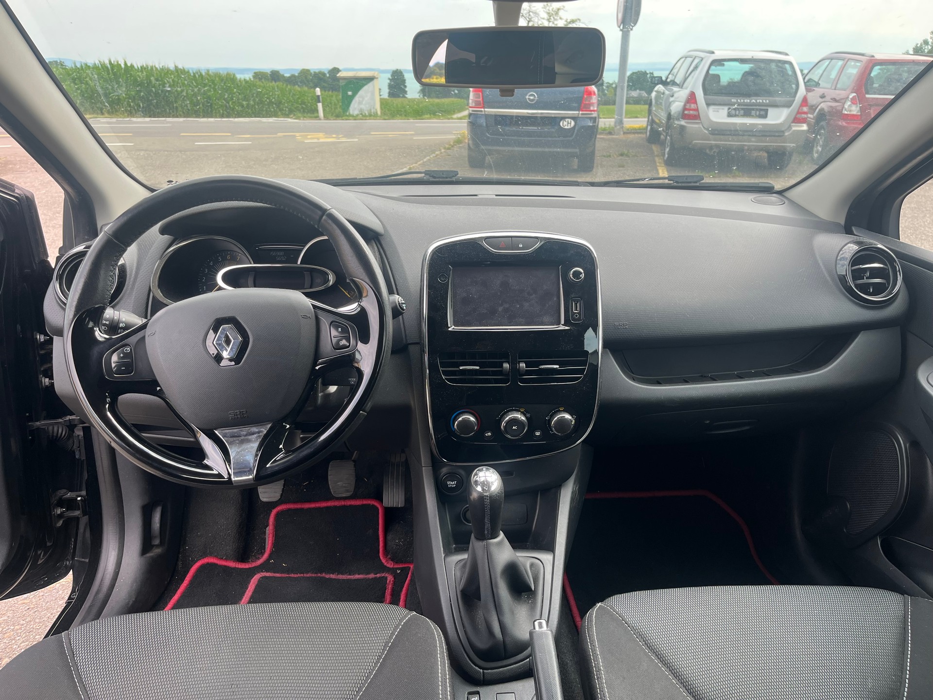 RENAULT Clio Grandtour 0.9 12V Swiss Edition-image-9