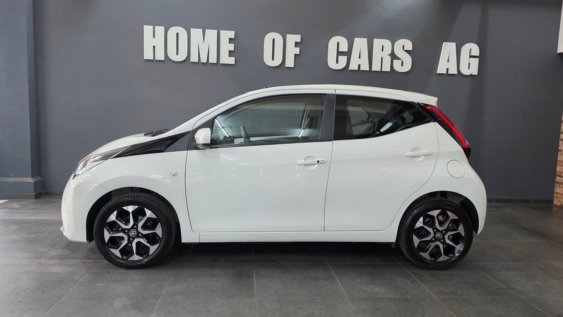 TOYOTA Aygo 1.0 VVT-i Trend-image-4