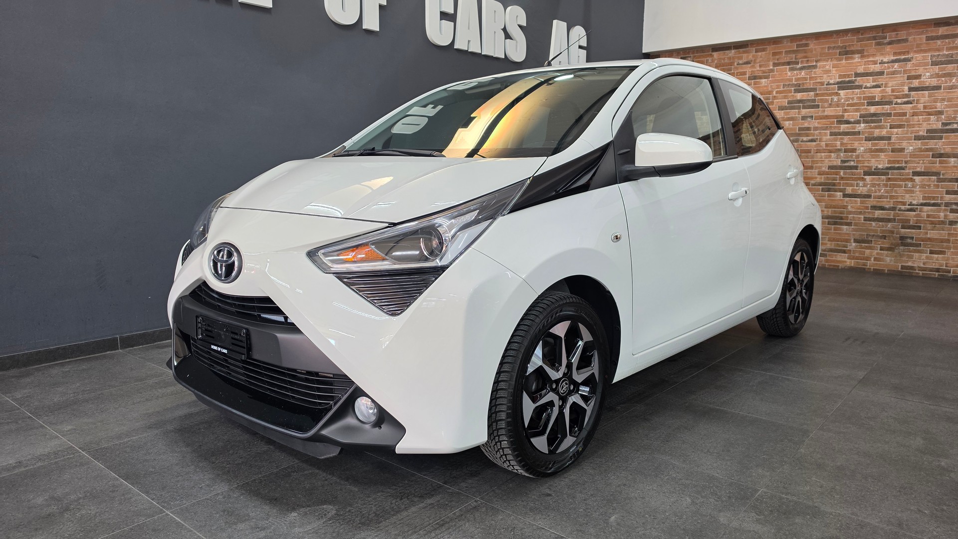 TOYOTA Aygo 1.0 VVT-i Trend-showroom-element-2