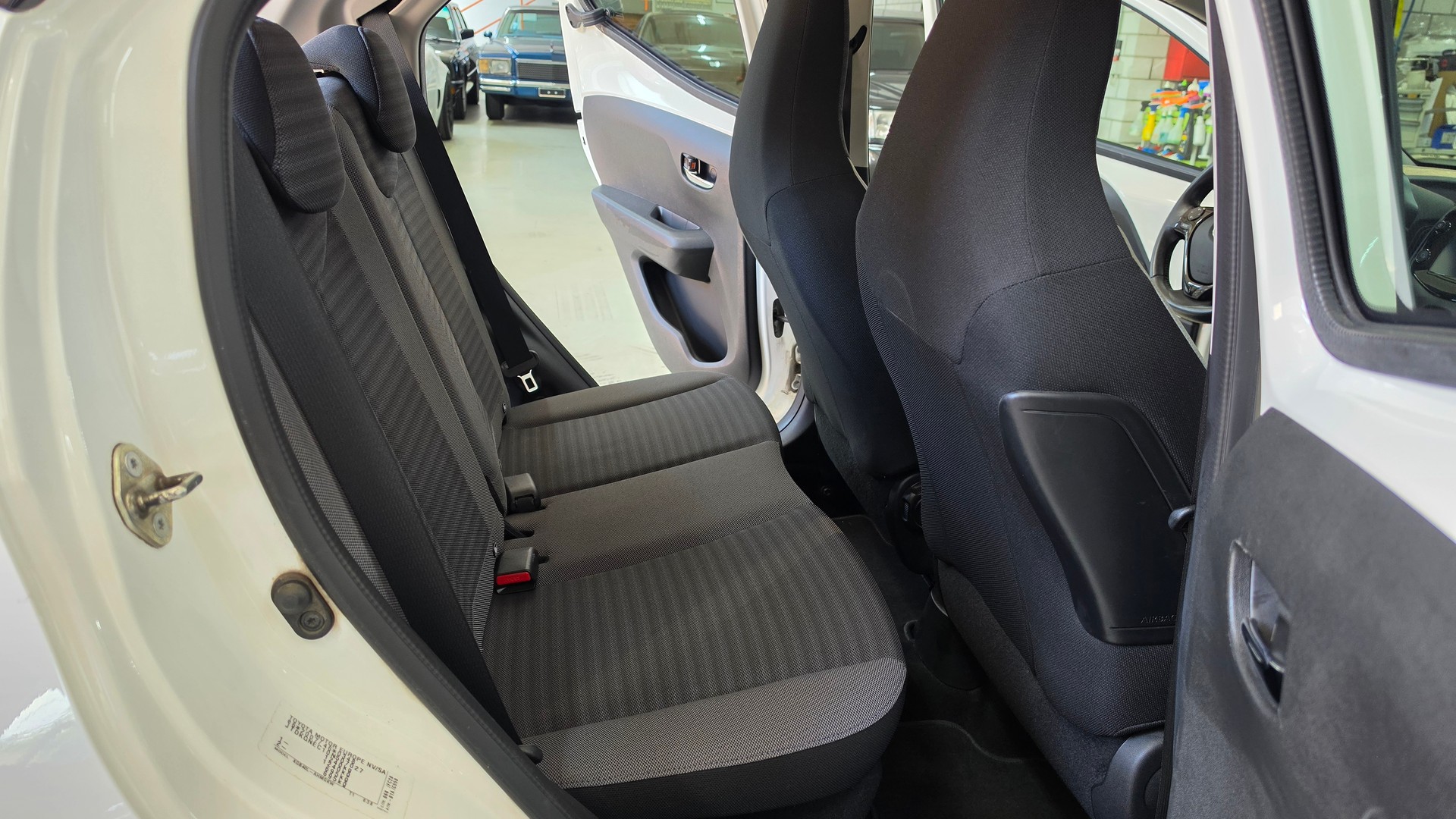 TOYOTA Aygo 1.0 VVT-i Trend-image-23