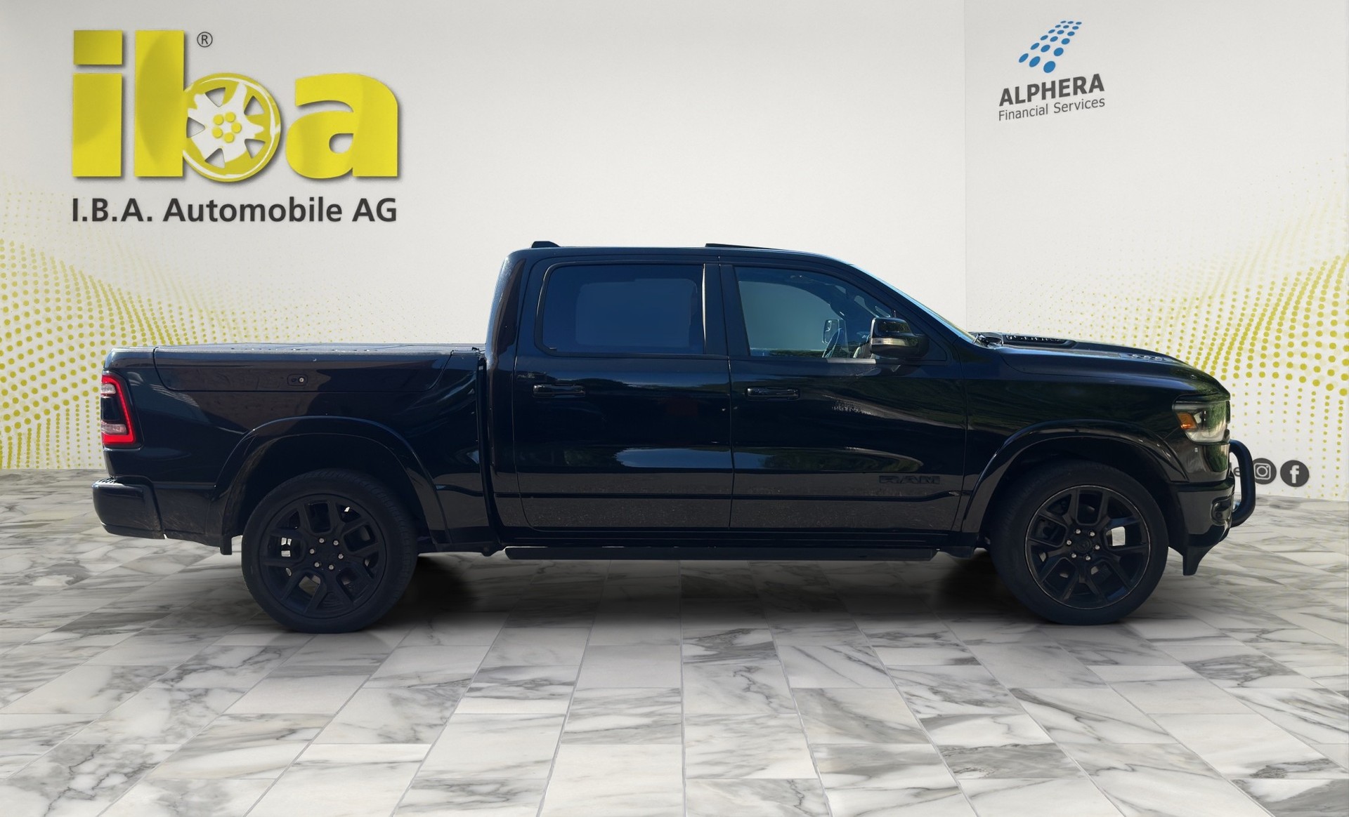 DODGE 1500 Laramie PXJ Black Pack FACELIFT Grosser Display! 5.7, V8-image-6