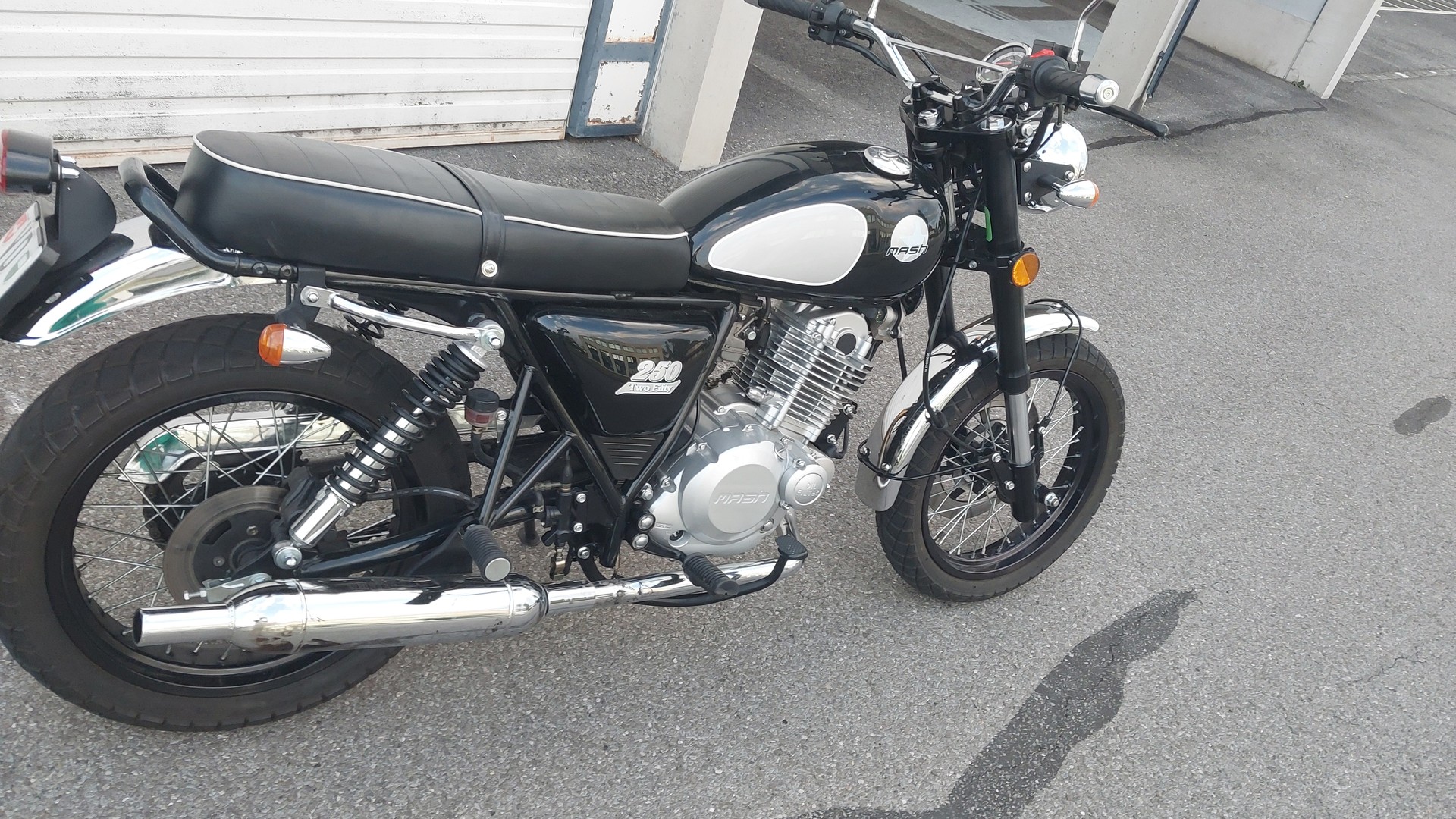 MASH 250 Two Fifty-image-1
