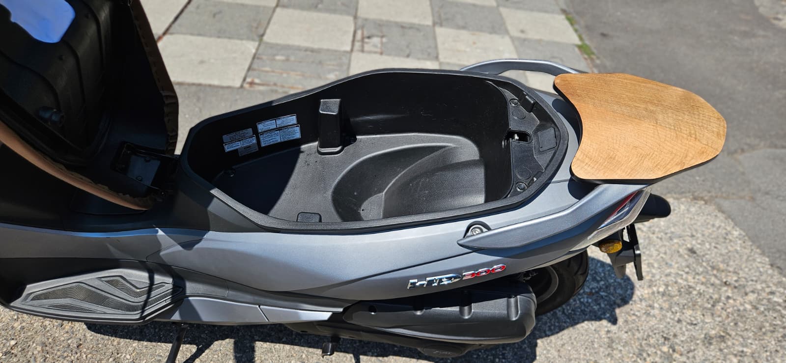 SYM HD 300-image-4