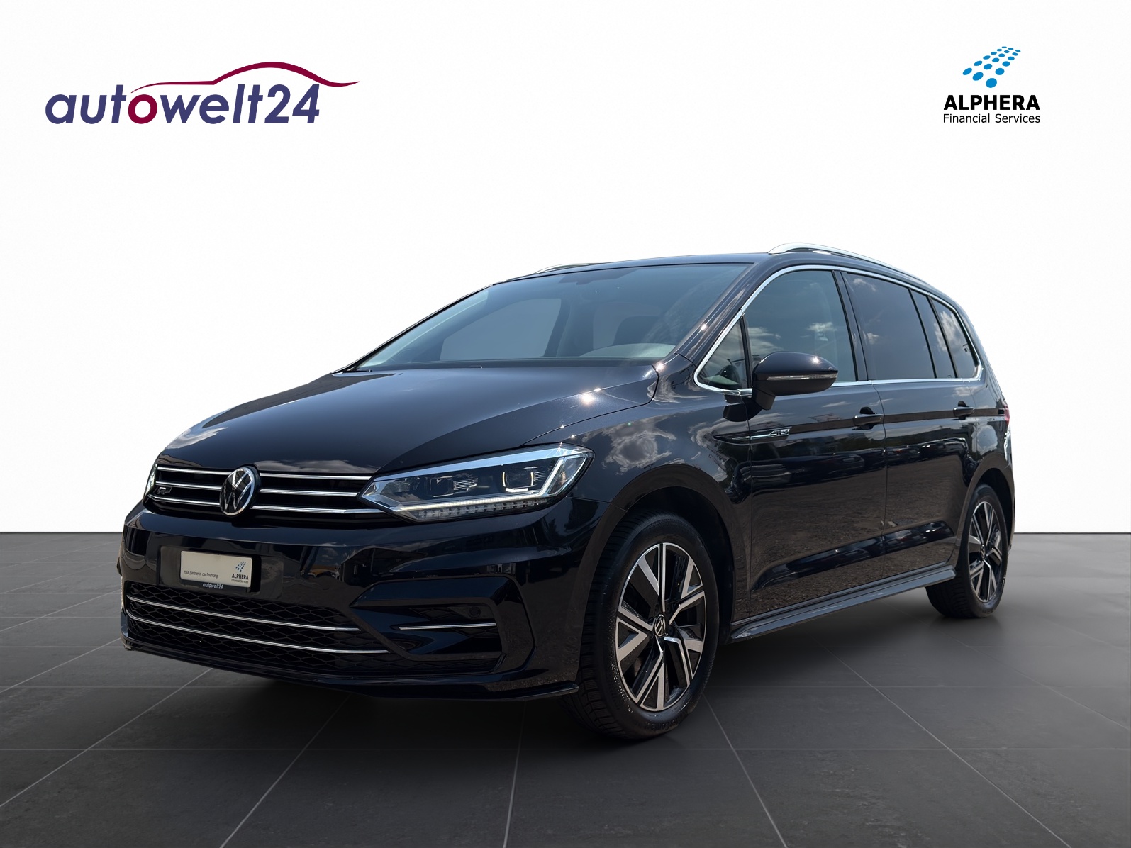 VW Touran 1.5 TSI EVO Highline DSG 7-PLÄTZER R-LINE!!!
